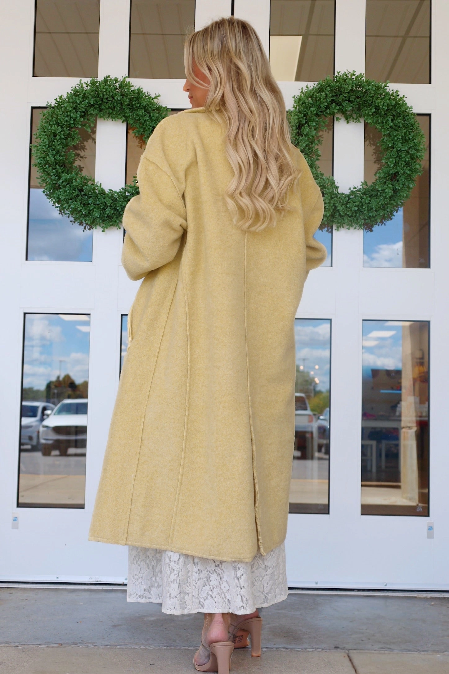 Ergonomic Pattern Design Regular Fit Victorian Coat