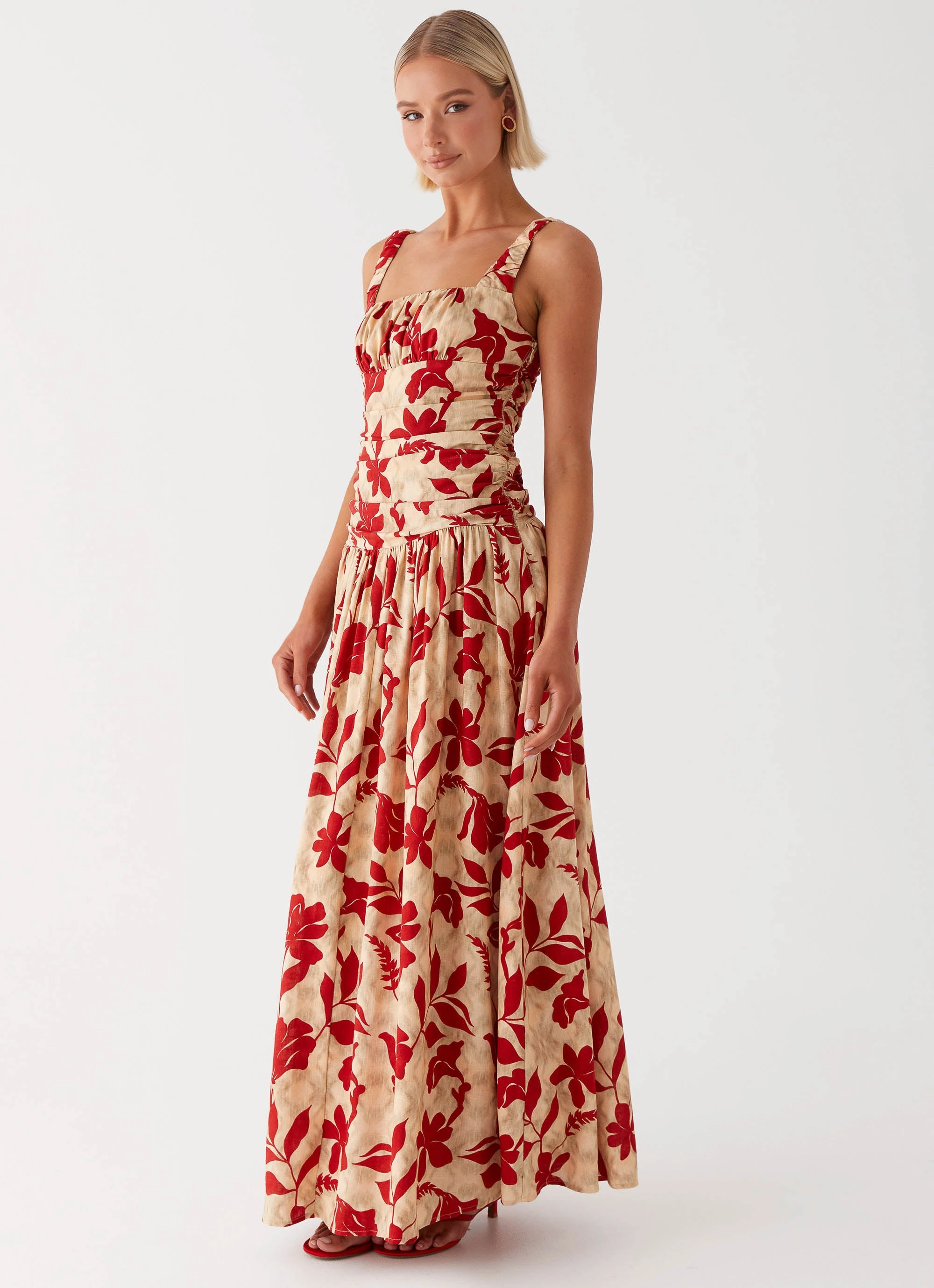 Boat-Neck Zinna Linen Maxi Dress - Red