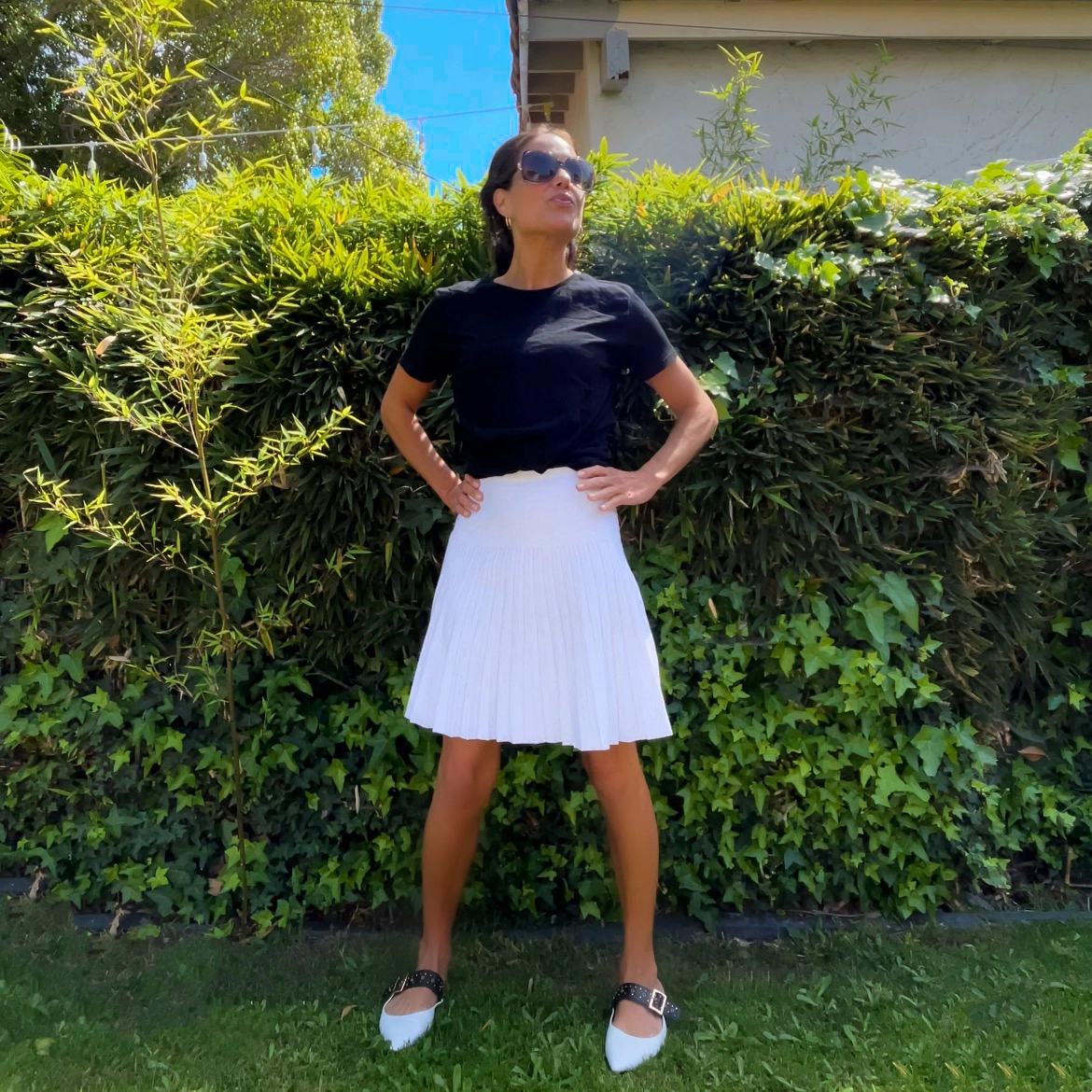 Practical Style Smart Layering MM SUMMER PLEATED SKIRT- PURE WHITE.