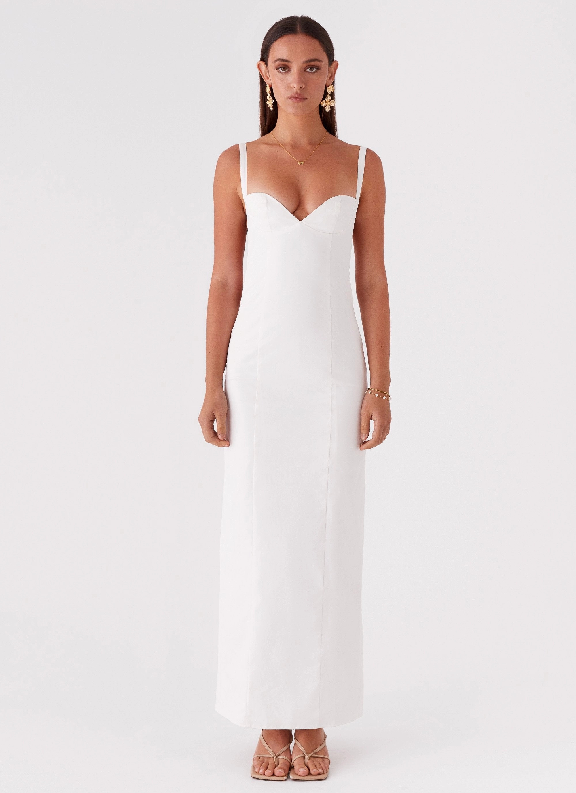 Naomi Backless Maxi Dress - Off White Romantic Vibes Stain-Guard-Finish