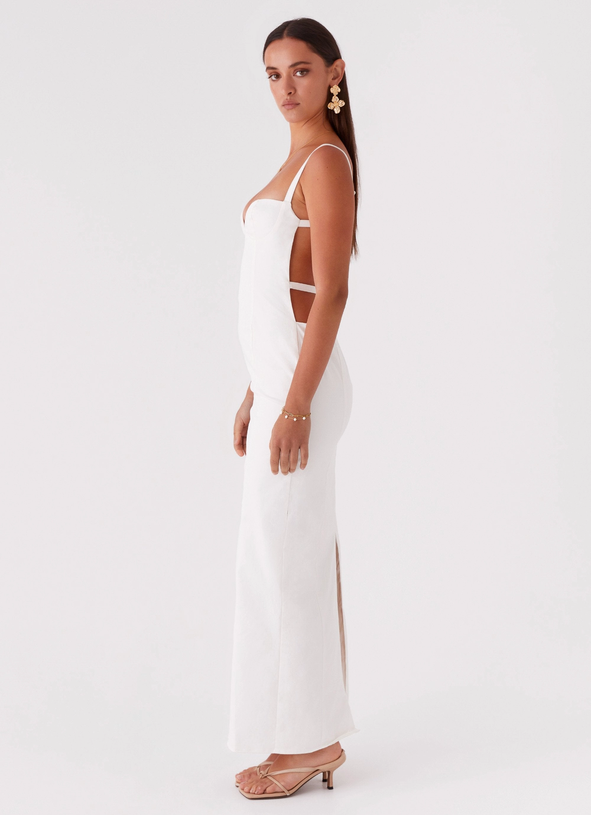 Anti-Static-Finish Naomi Backless Maxi Dress - Off White
