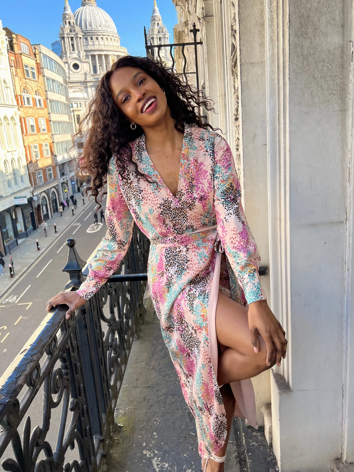 Fergie Reversible 2 in 1 Wrap Midi Dress / Animal Print Linen Soft All Inclusive