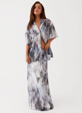 Fight The Feeling Oversized Shirt - Gloom Contemporary Cut Ribbed Neckline