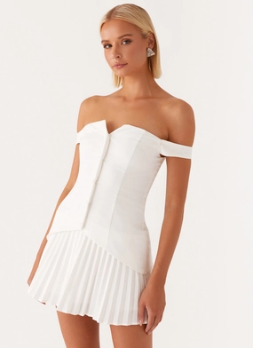 Relax Draping Simple Spirit Twisted Skies Off Shoulder Mini Dress - Off White