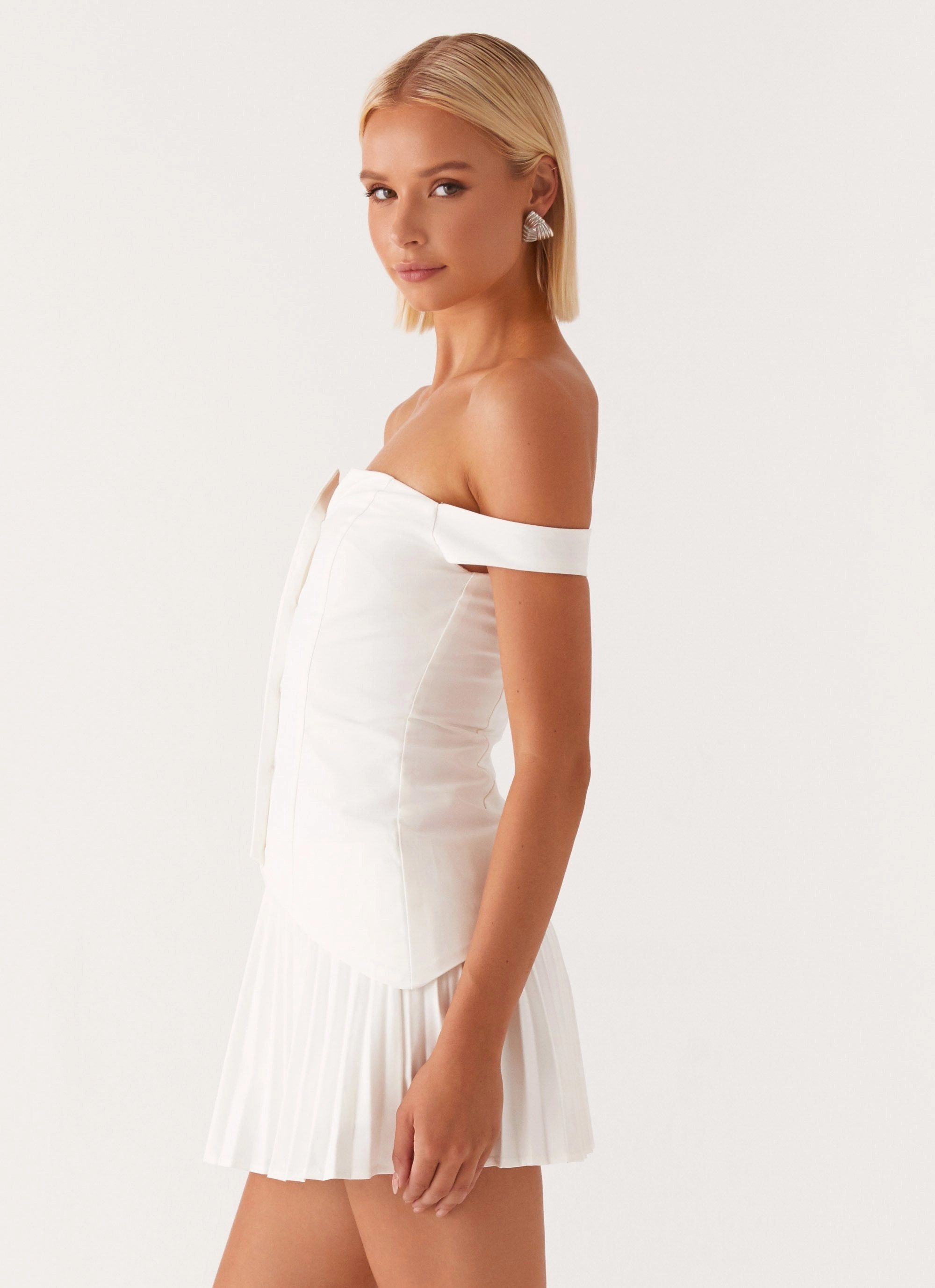 Shape Hug Twisted Skies Off Shoulder Mini Dress - Off White