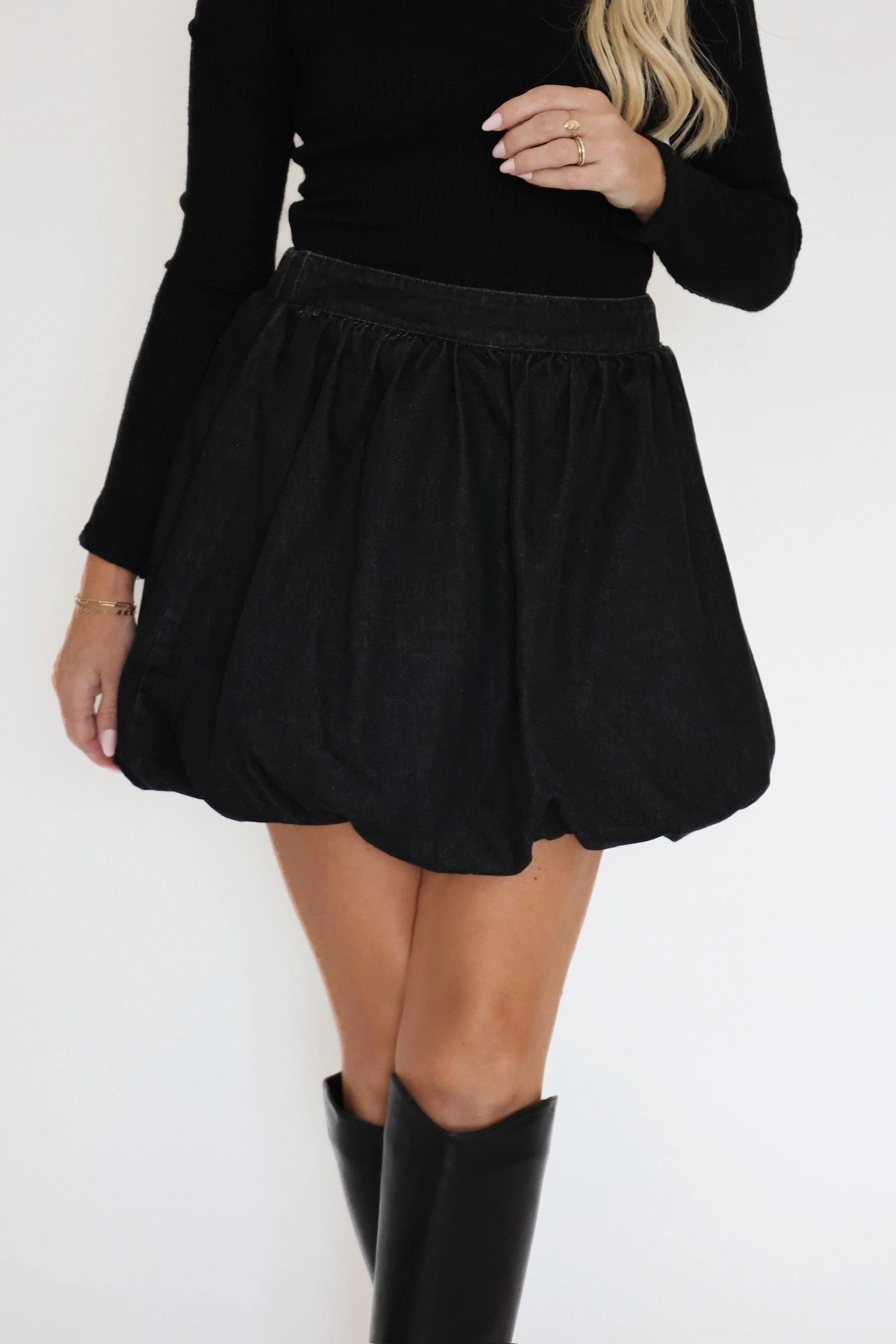 SeamlessKnitConstruction Rubberized grip Adelson Bubble Skirt