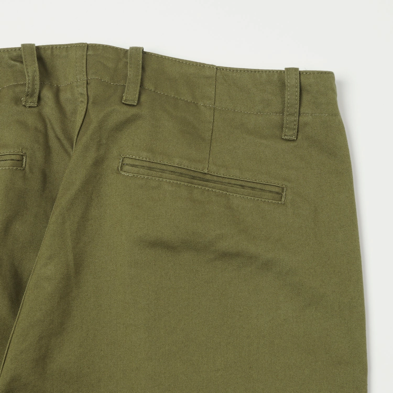 Abrasion Resistant Fabric FadeResistantTreatment East Harbour Surplus 'Axel 121' Chino Trouser - Green