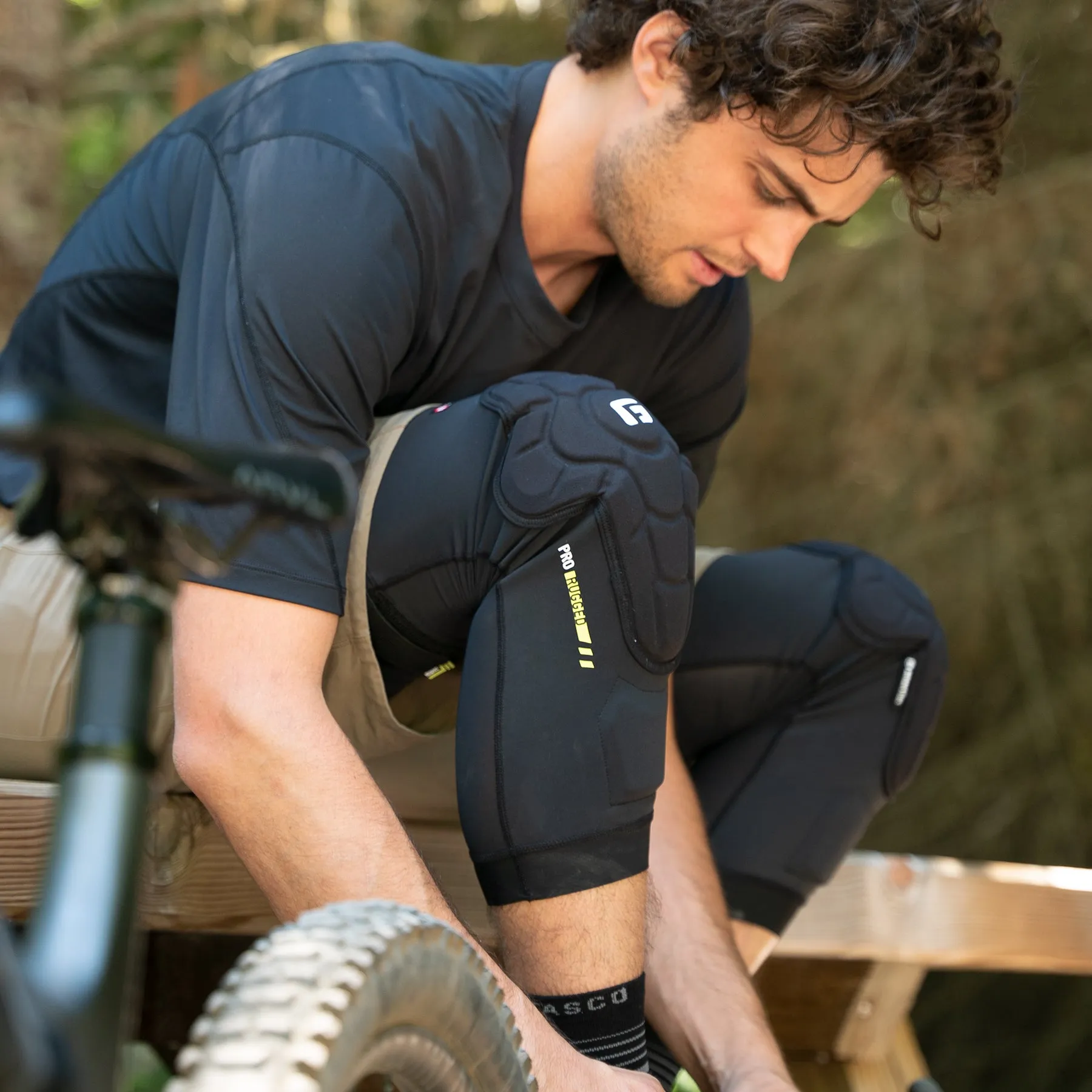G-FORM - Pro Rugged2 Knee Guard