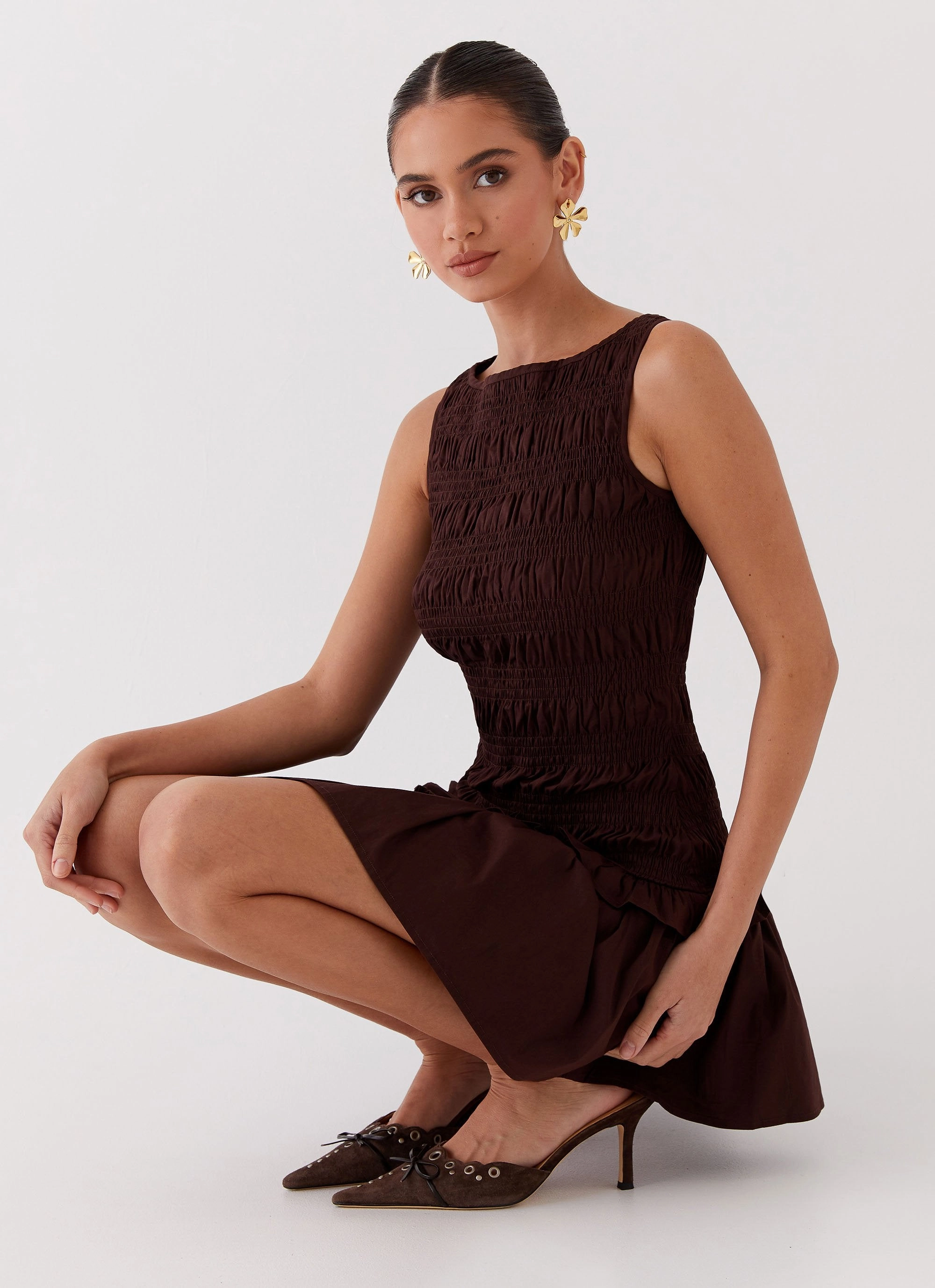 Sleek Design Garden Kisses Shirred Mini Dress - Chocolate