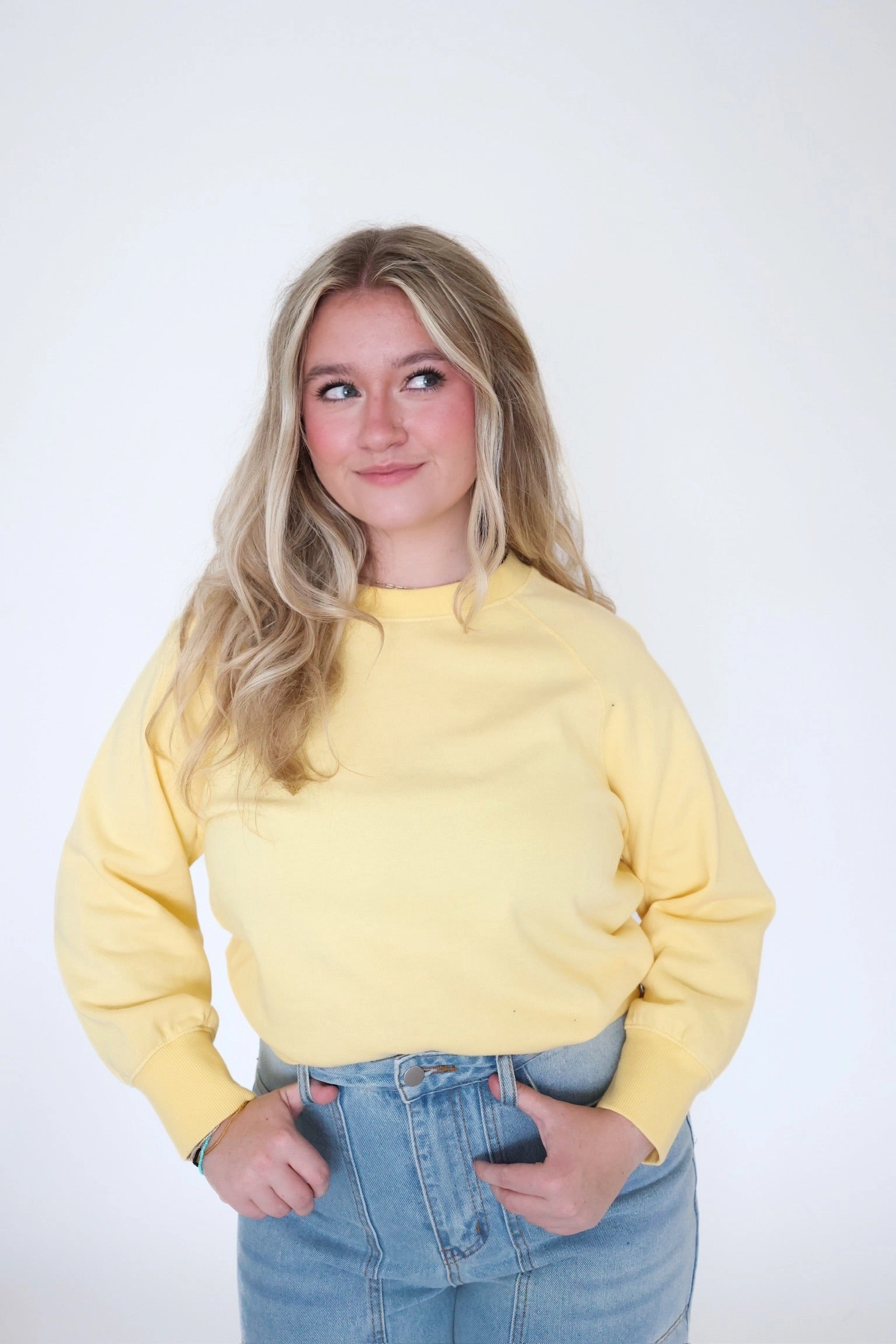 Quick-Dry Ventilated Back Panel Garment Dye Sweatshirt