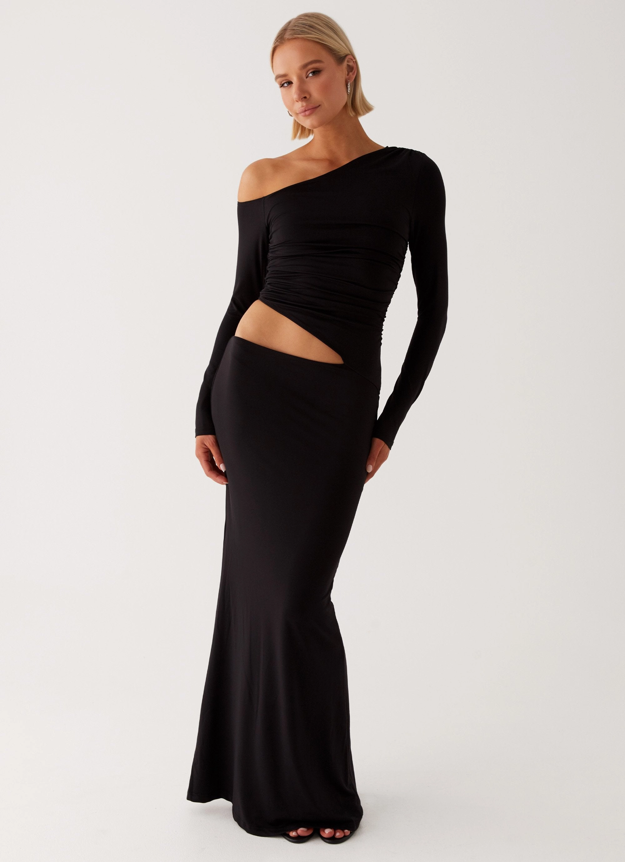 Good Vibrations Maxi Dress - Black Linen Chic Stylish Cut