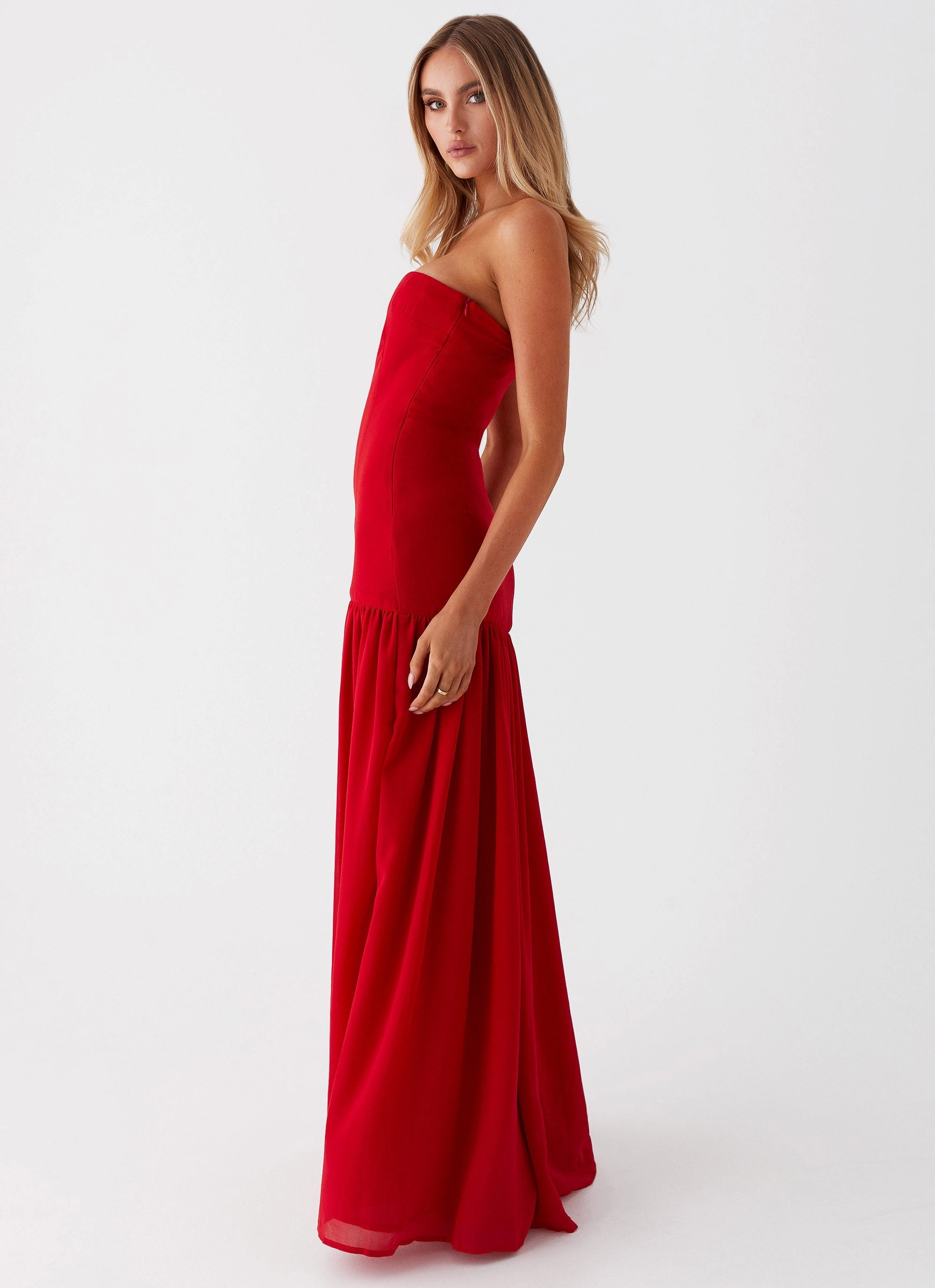 Breathable Material Basic essential Eden Strapless Maxi Dress - Red