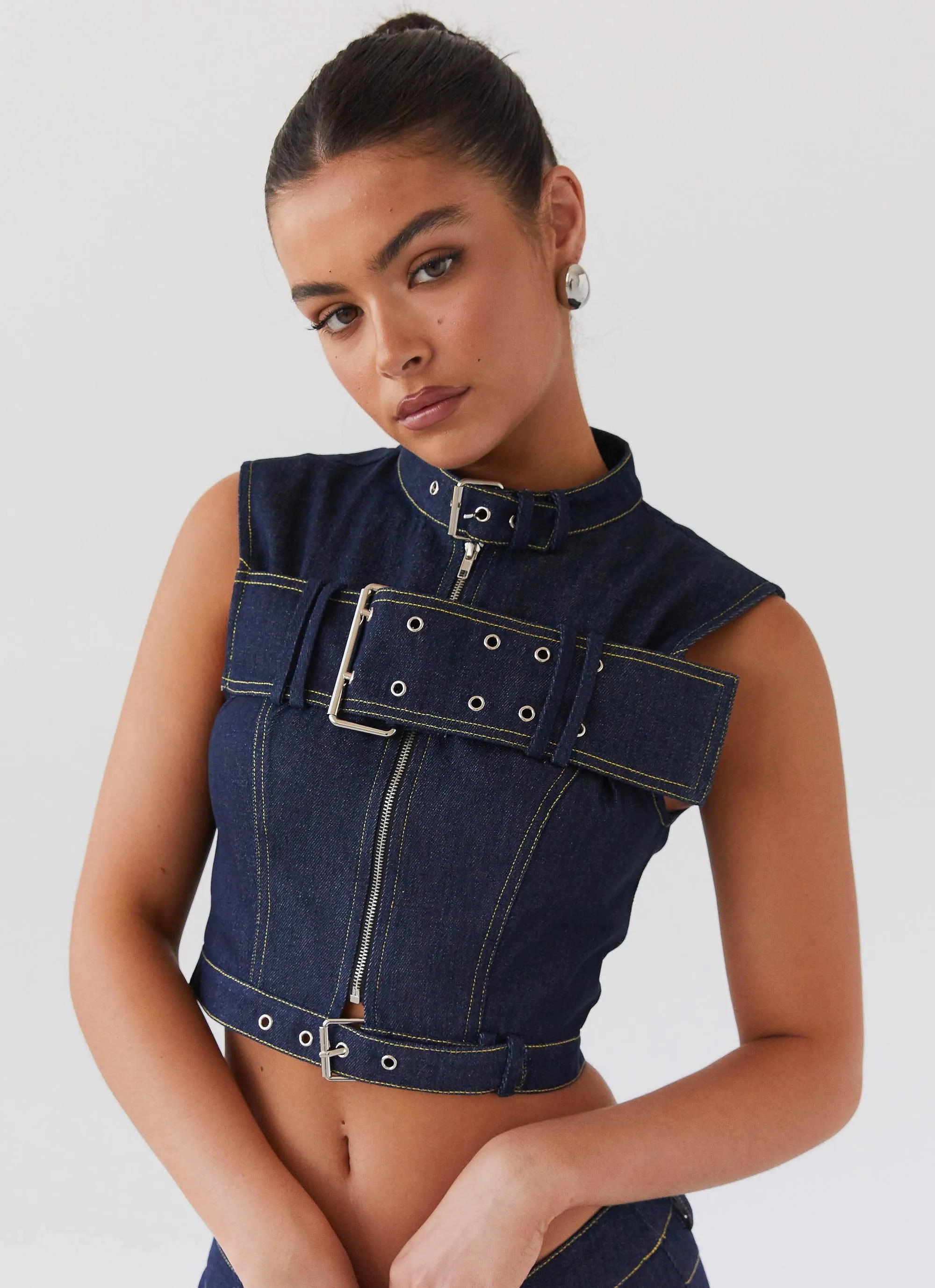 StretchableKnit Greedy Denim Buckle Top - Indigo