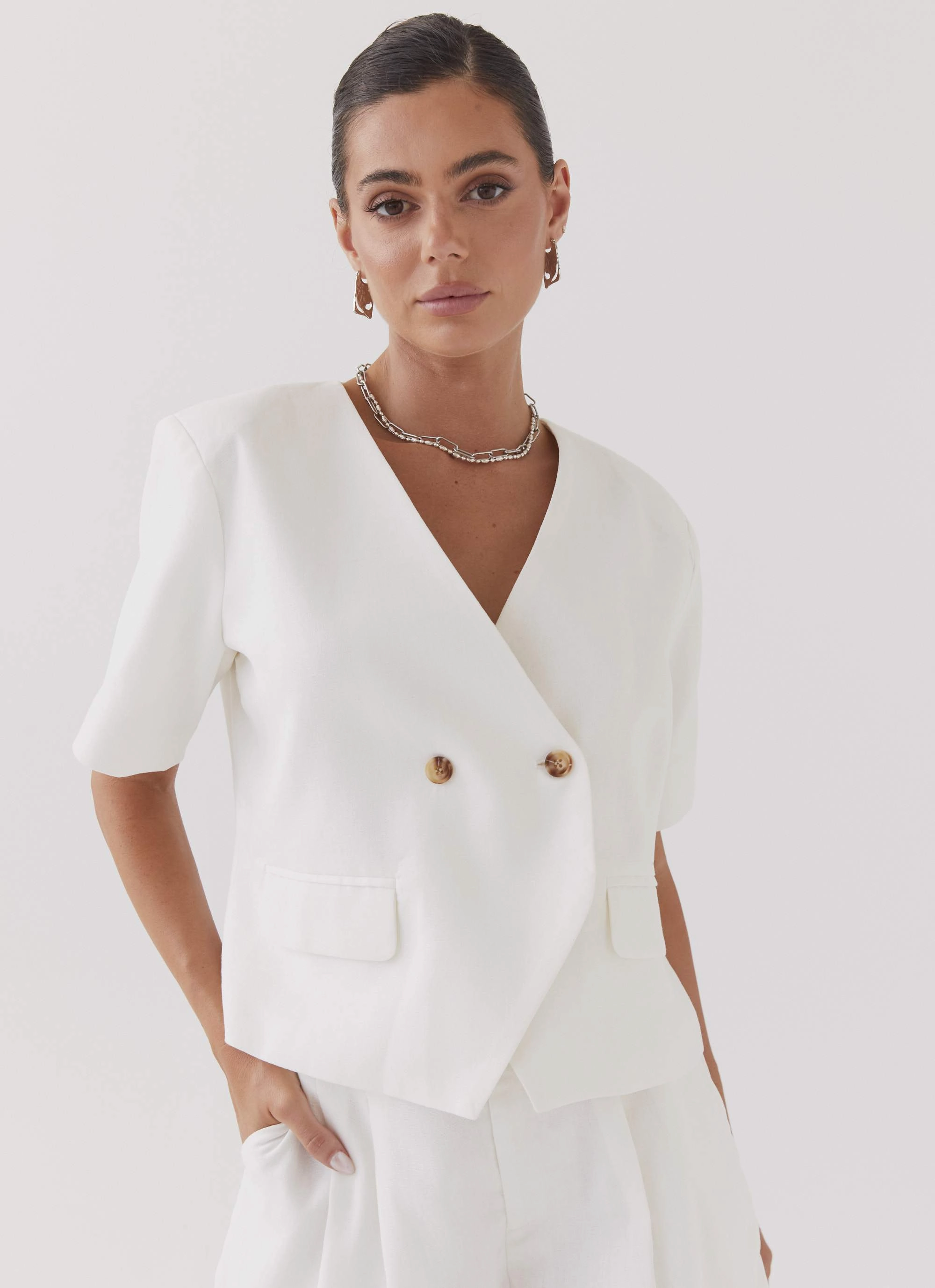 Ultra Flexible Hacienda Linen Short Sleeve Blazer - White