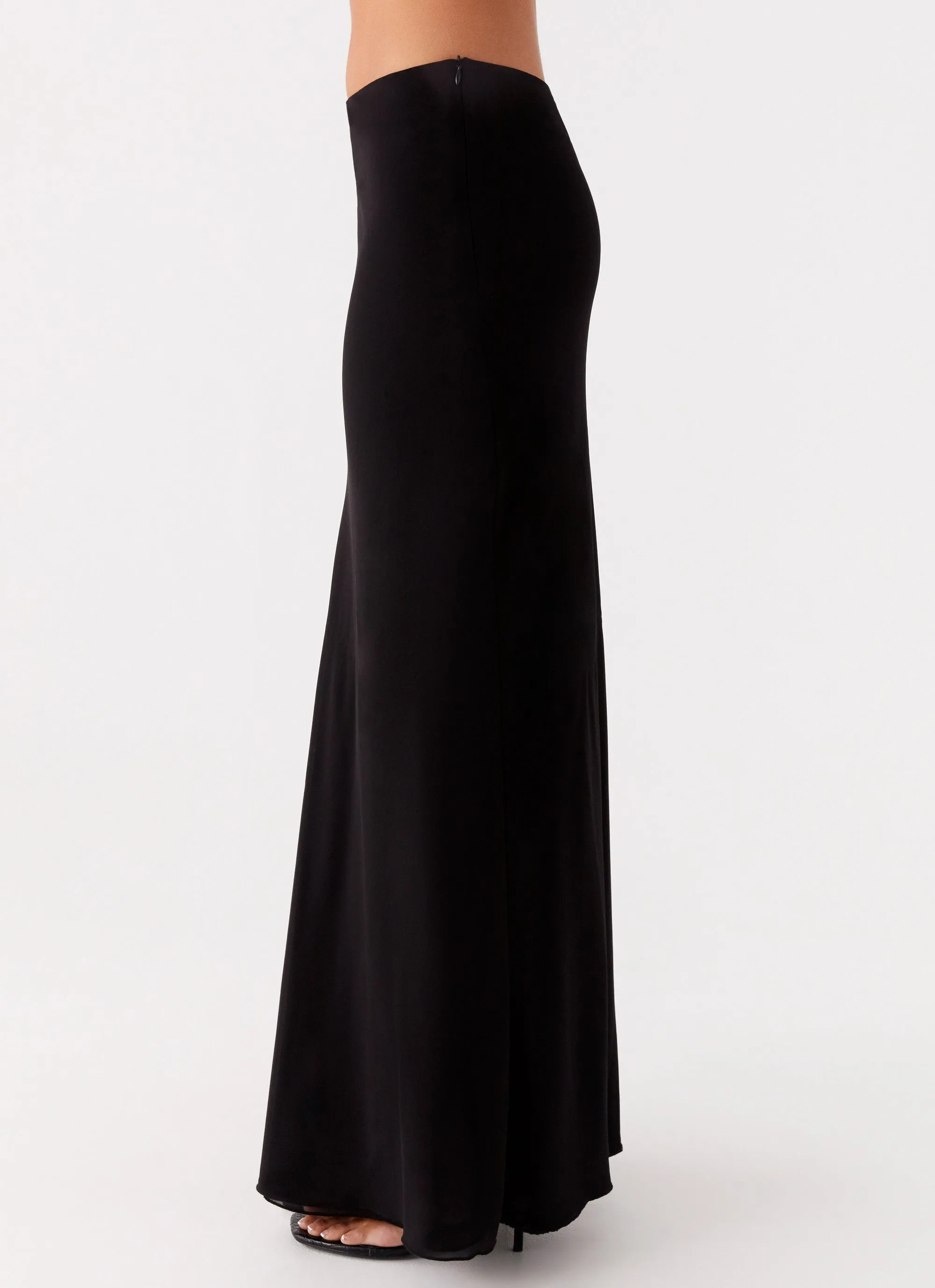 Michaella Chiffon Maxi Skirt - Black Sustainable Innovation