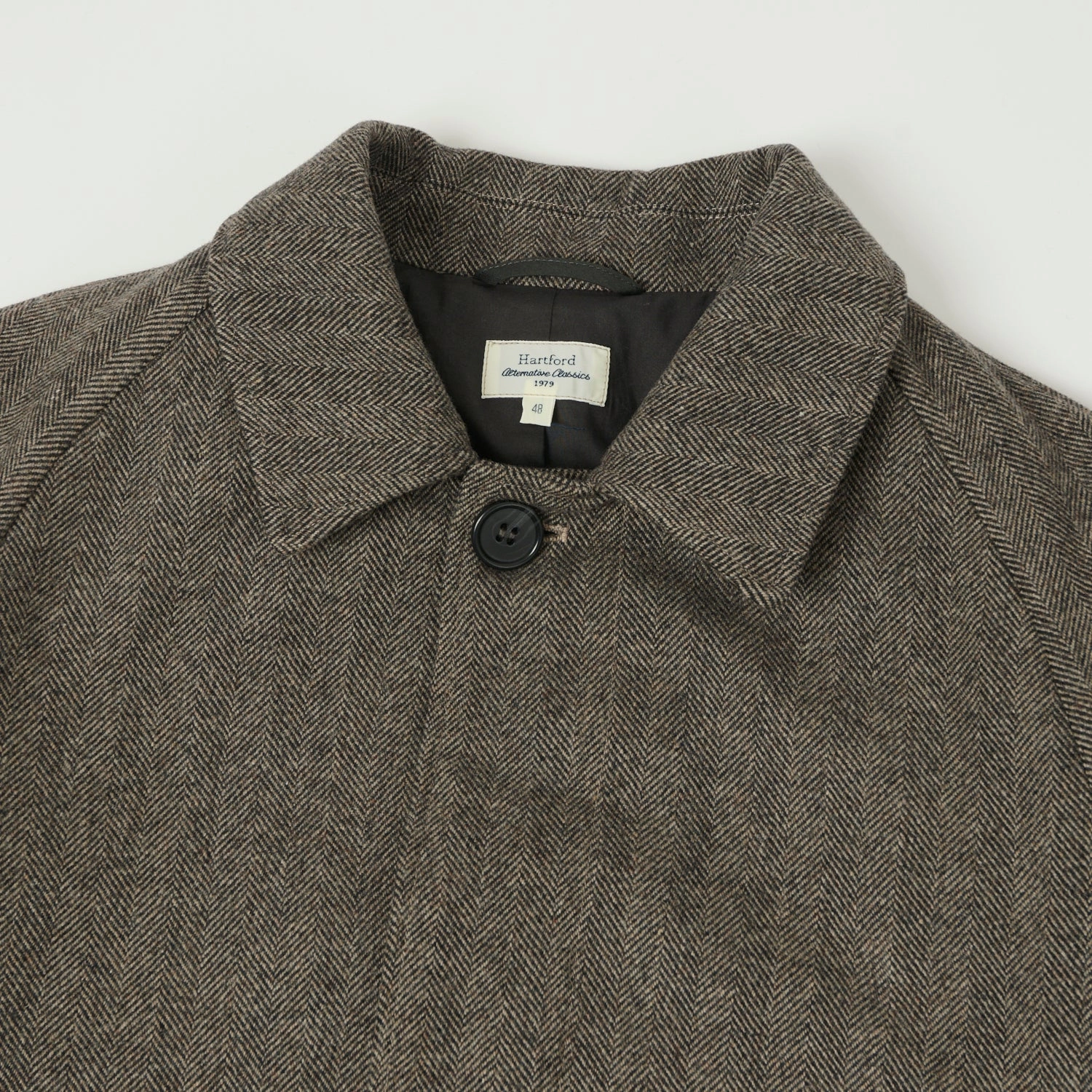 Double stitching Hartford 'Calvin' Raglan Sleeve Coat - Brown