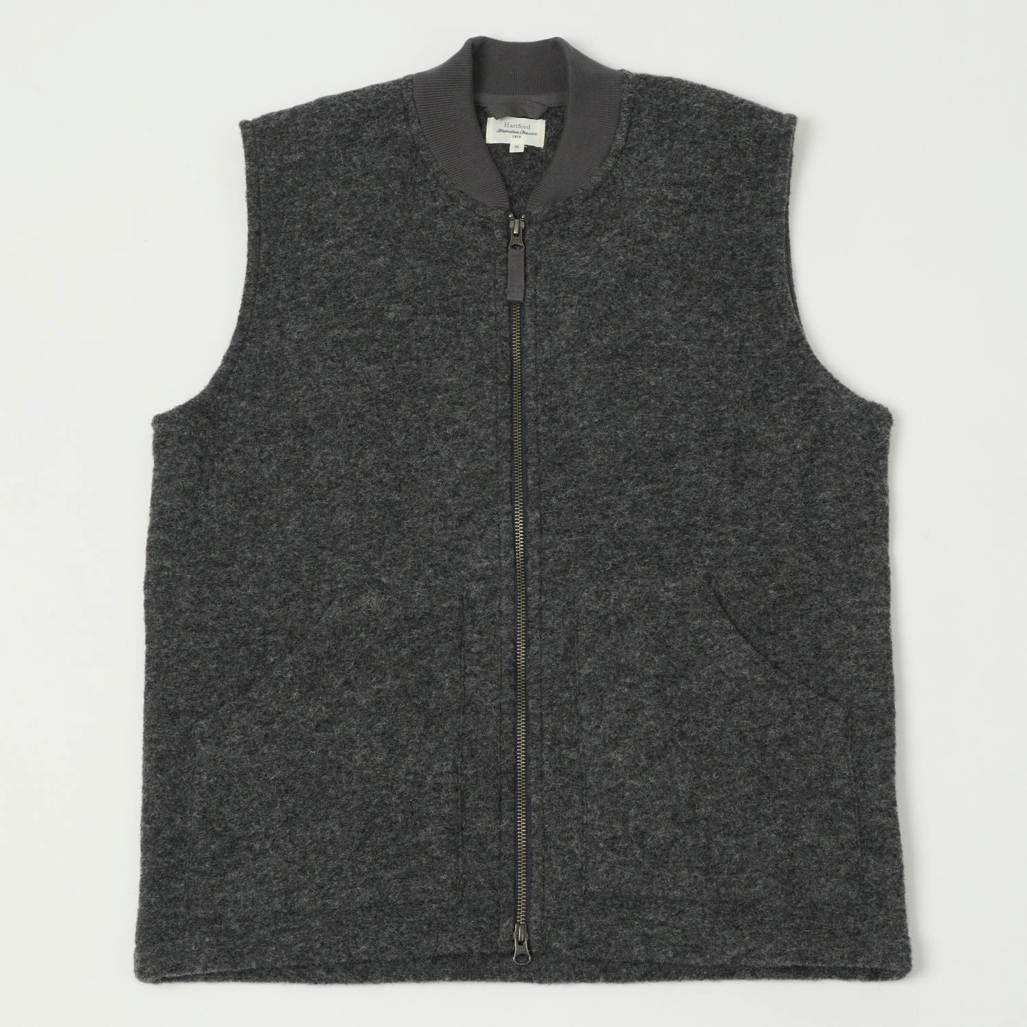 Flexible Shoulder Design Hartford Knitted Wool Vest - Charcoal