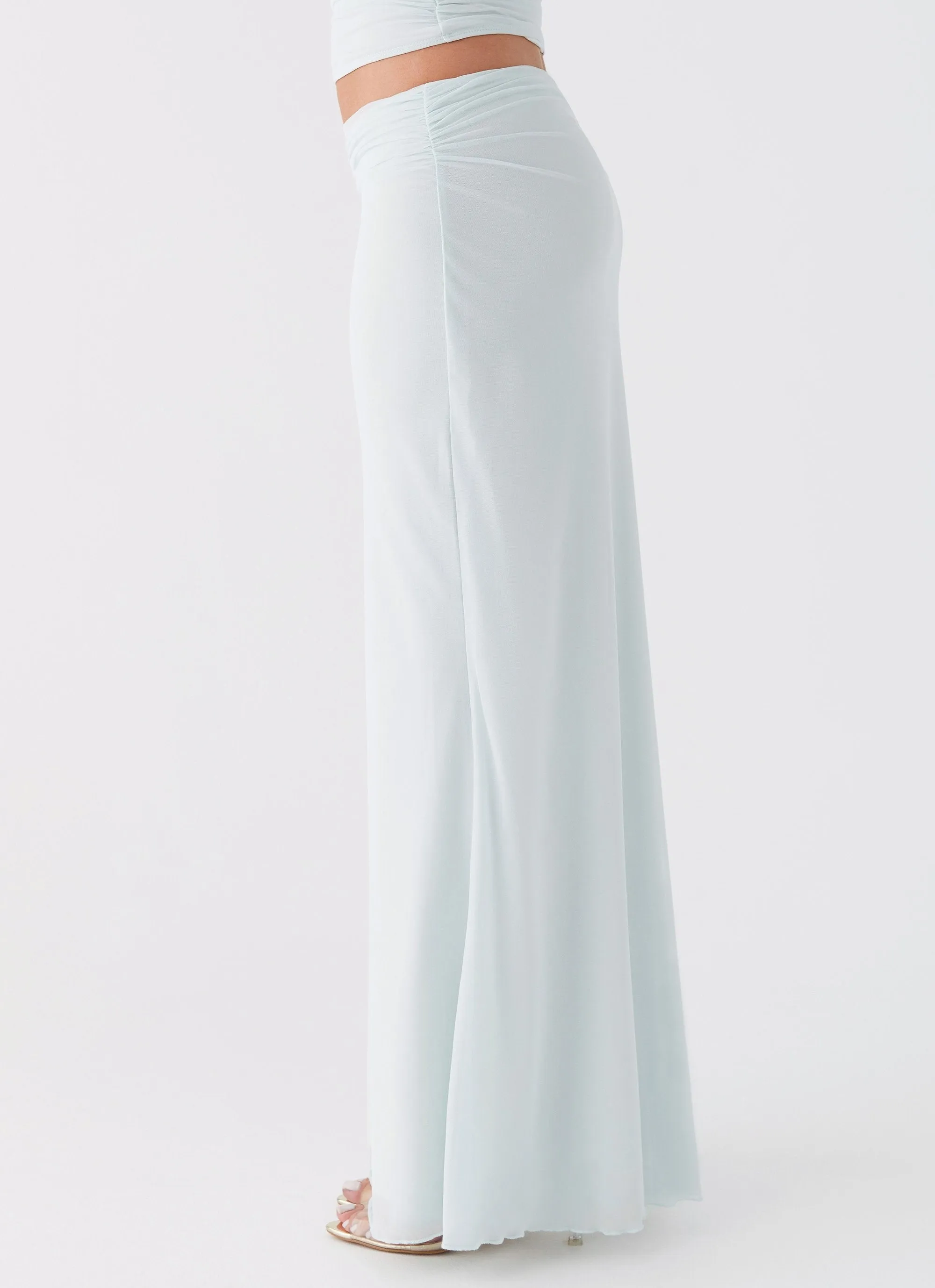 Rayne Maxi Skirt - Sage Daytime Look