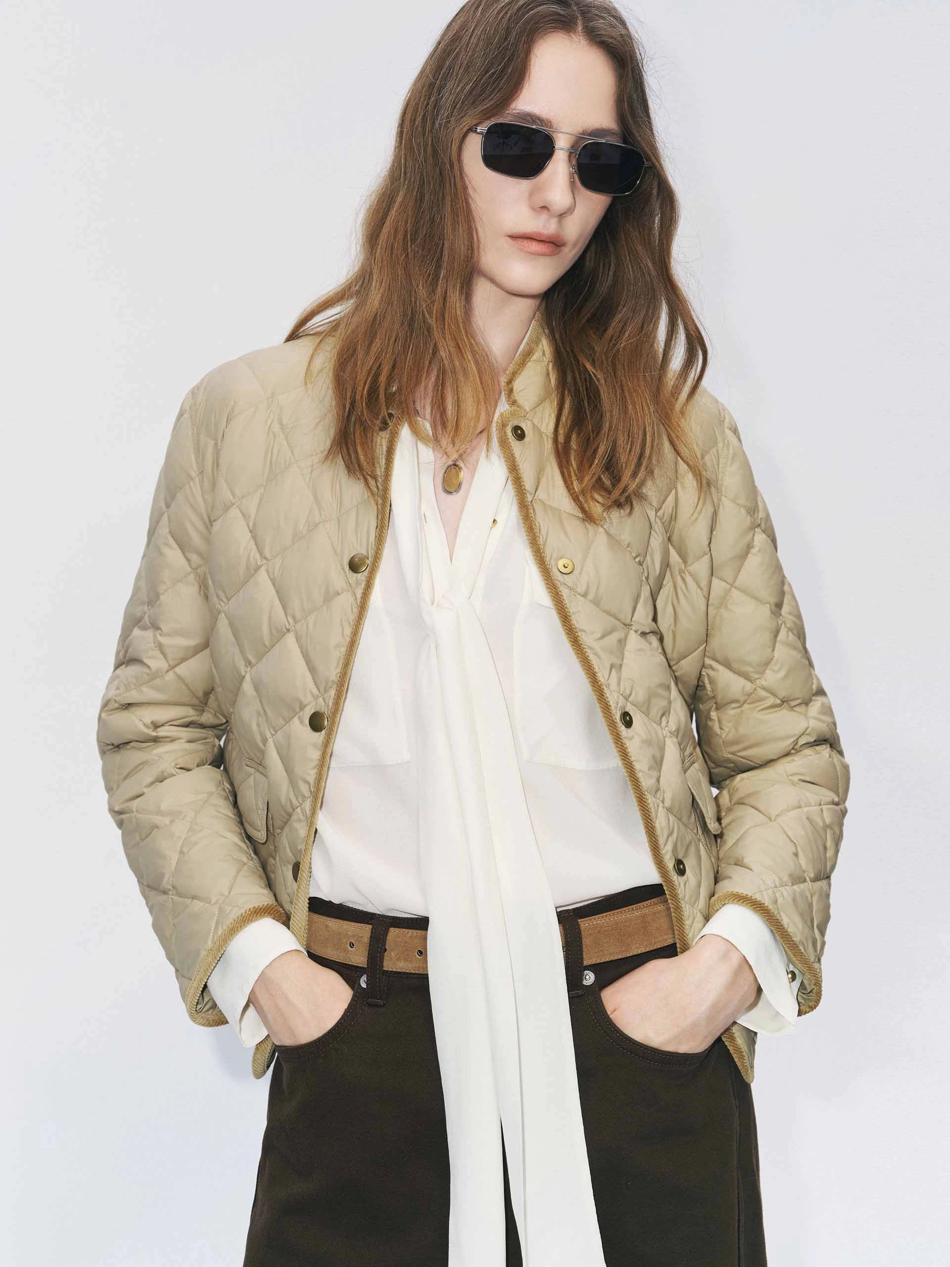 Classic Fit Cut Flat Lock Stitching Quilted Mock Neck Down Jacket