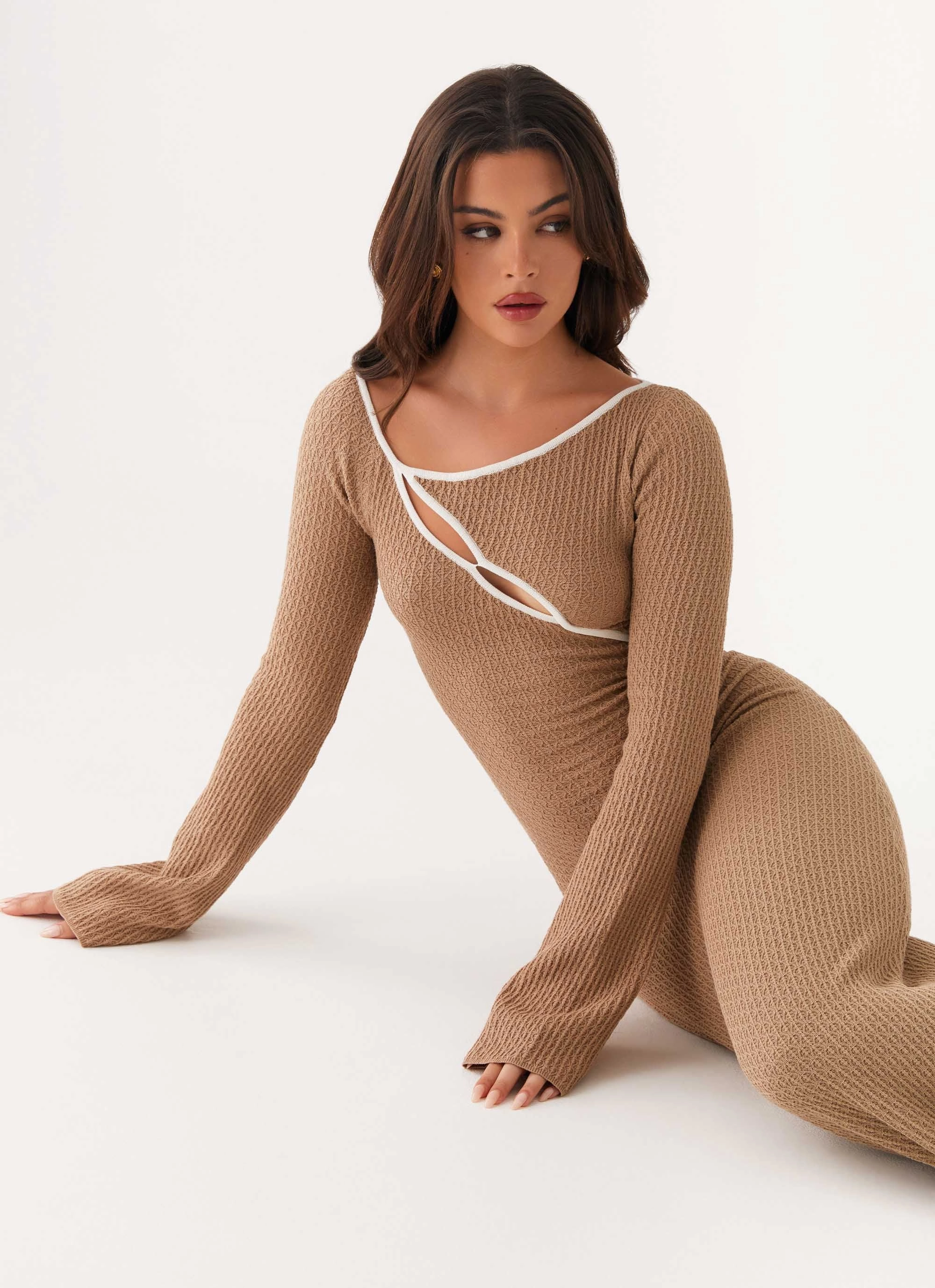 Hilary Crochet Maxi Dress - Tan Fit Clean Relax Mode