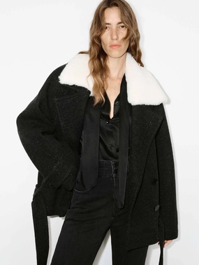AdjustableCuffs Rubberized Edging Fur Collar Quilted Coat with Belt