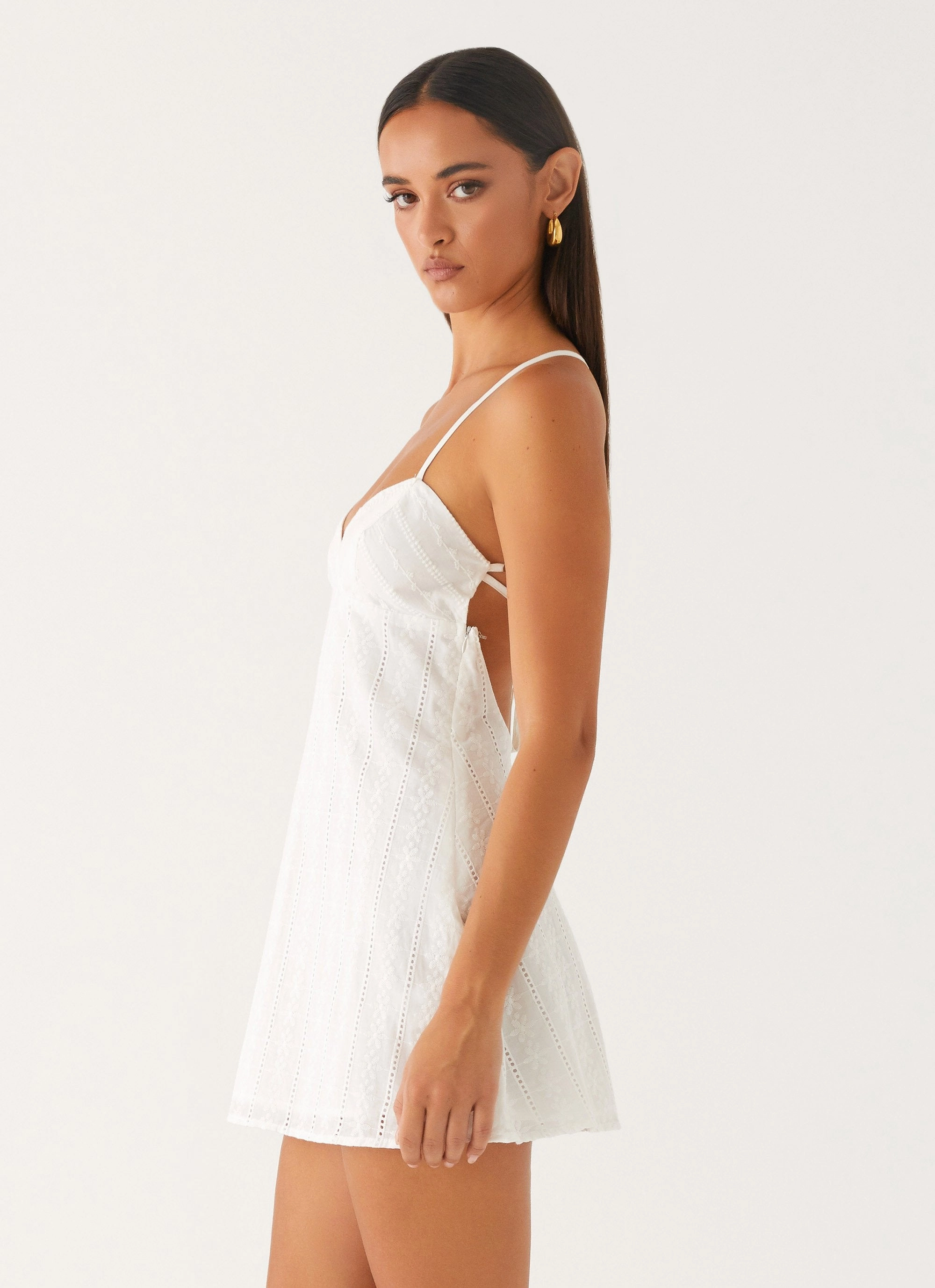 Inara Mini Dress - Ivory Elegant Mood Simple Mood