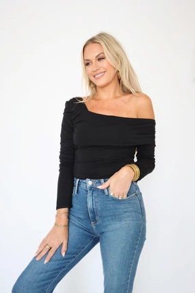 MultiPanelConstruction Athletic Wear Jen Asymmetrical Top