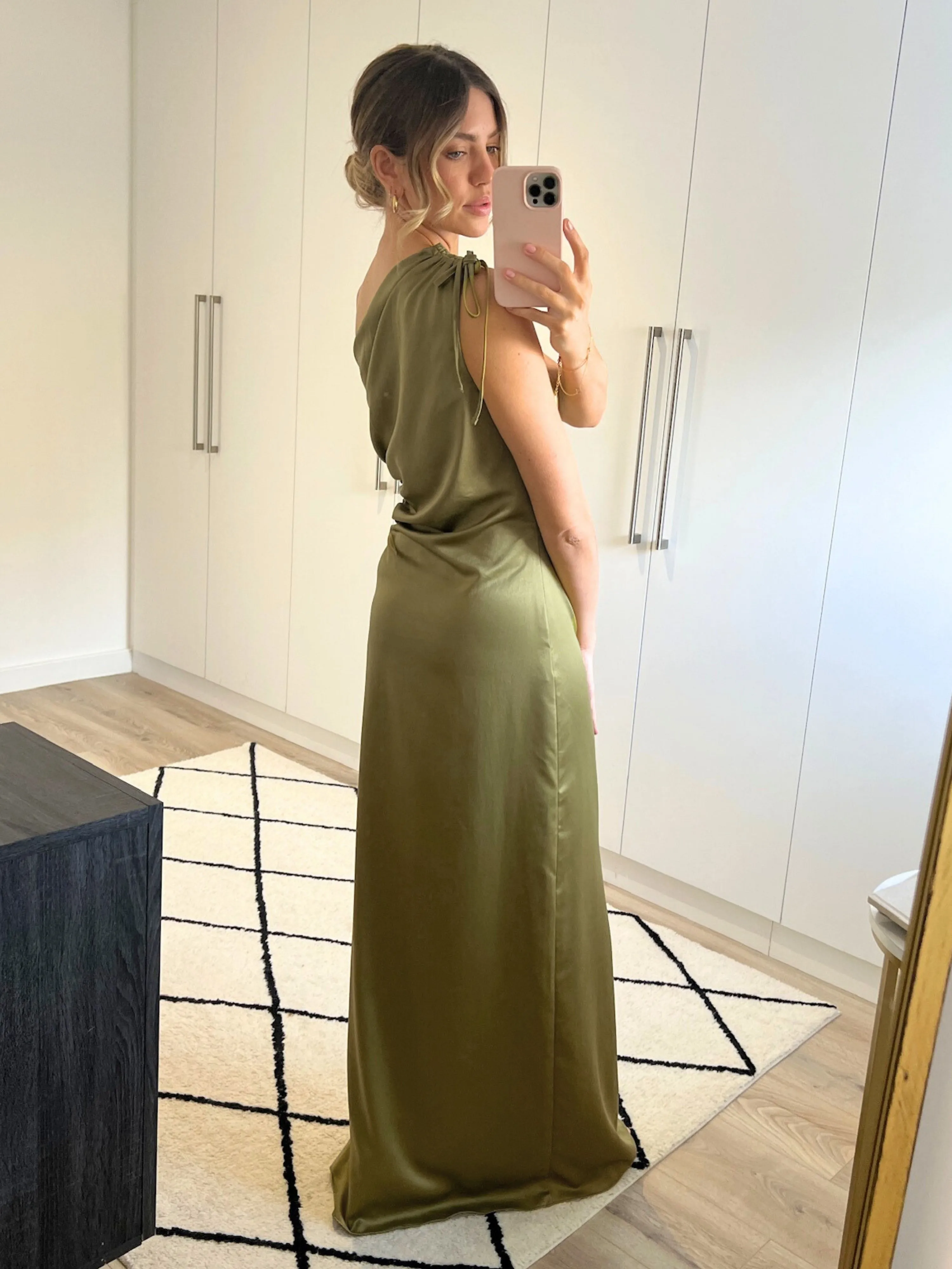 Jovie Cut Out Maxi Dress / Green Simplistic Mood