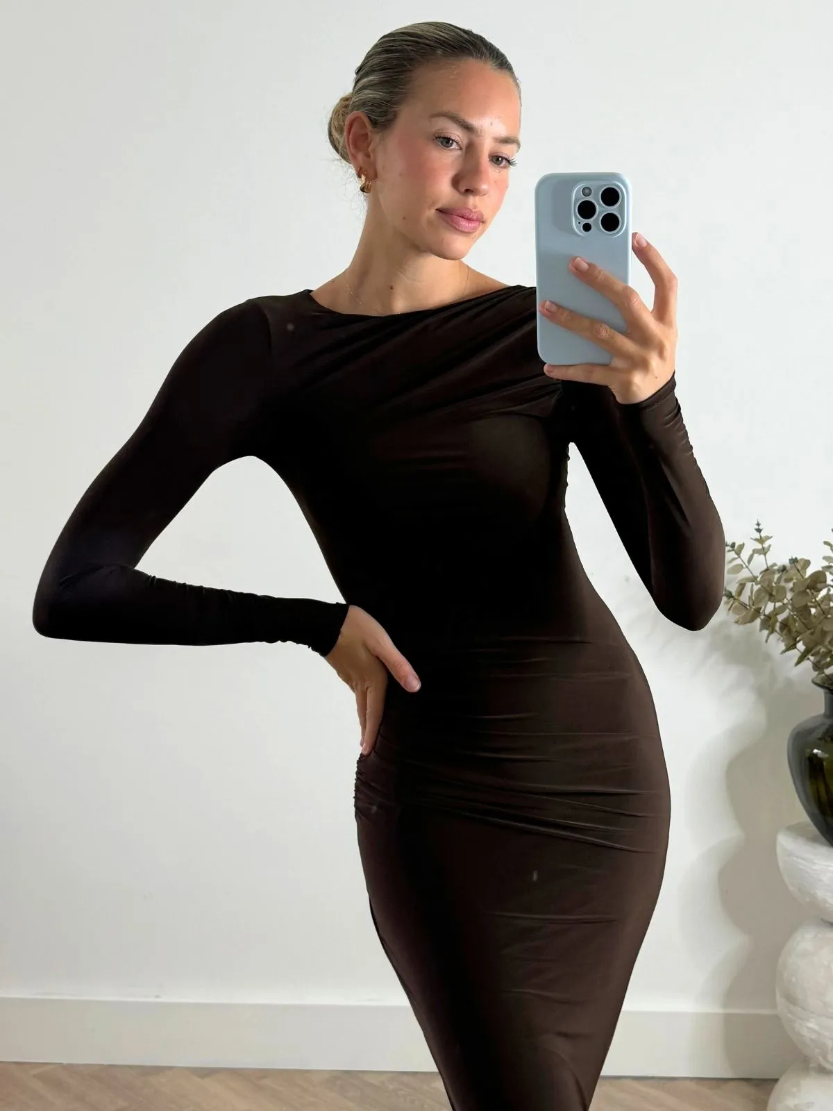 Katie Slinky Maxi Dress / Chocolate Relaxed Look ReinforcedHem