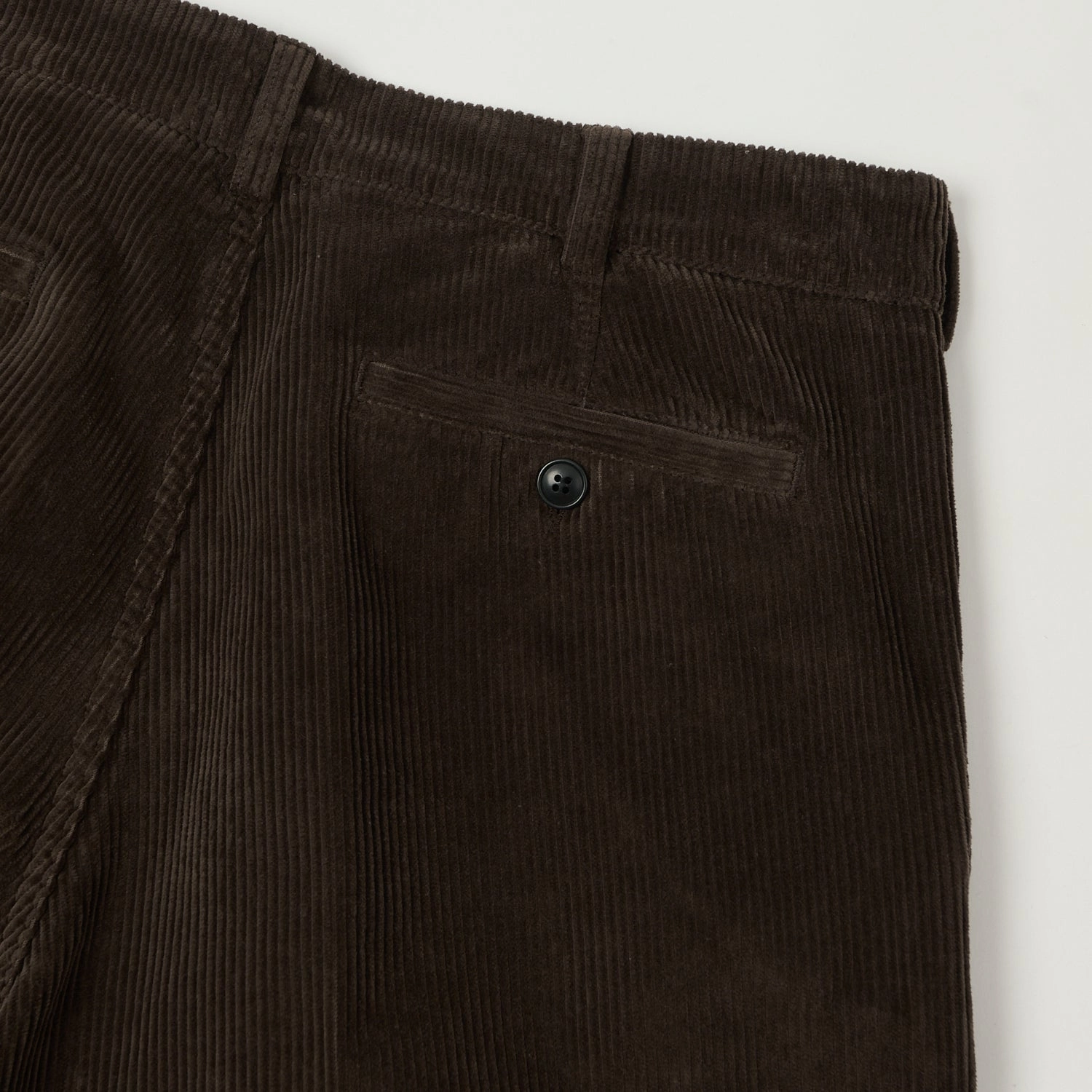 Knickerbocker 'Canal' Pleated Corduroy Trousers - Coffee Essential Layer ComfortWaistband