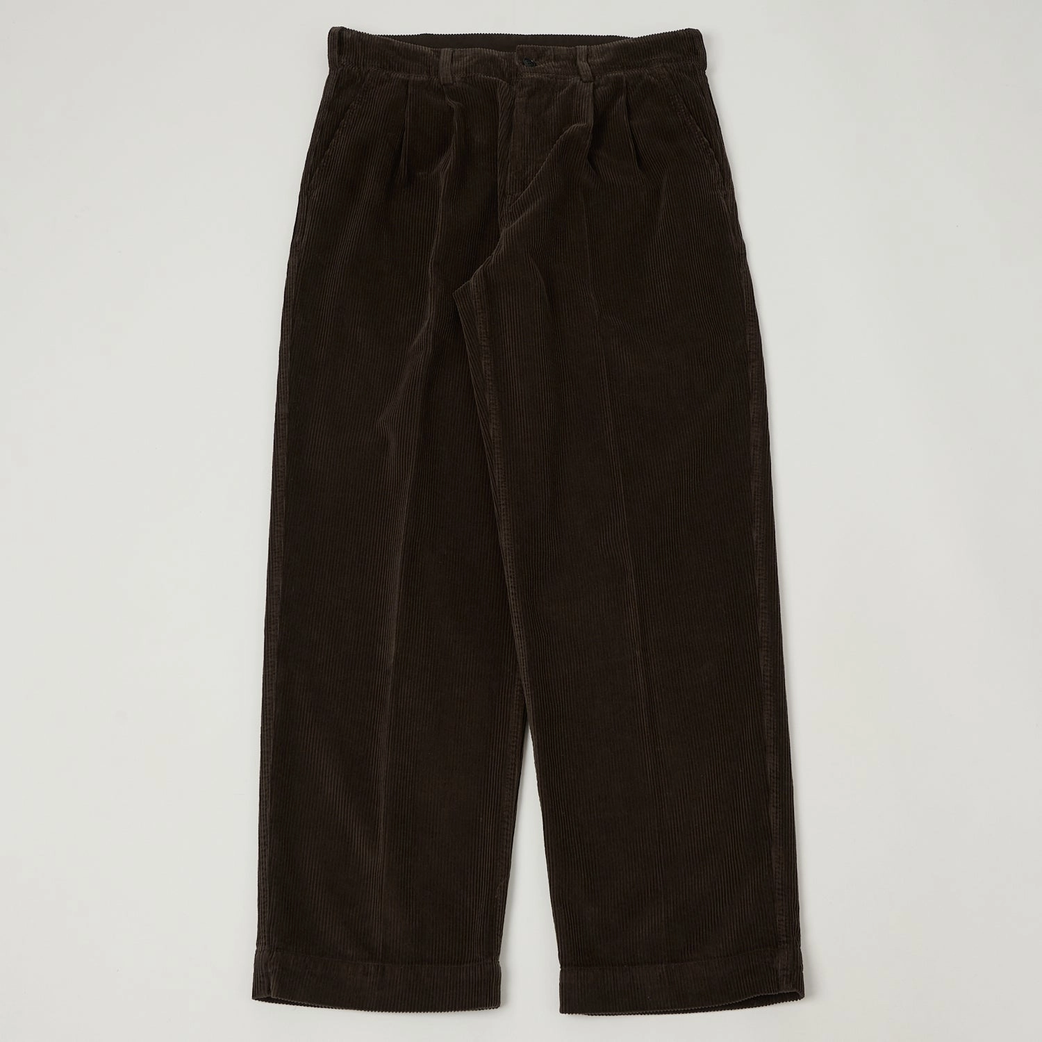 Knickerbocker 'Canal' Pleated Corduroy Trousers - Coffee Metallic accents Breathable Comfort Design