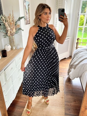 Luisa Belted Pleated Maxi Dress / Mono Spot Print Flattering Cut Wear Chic Layers