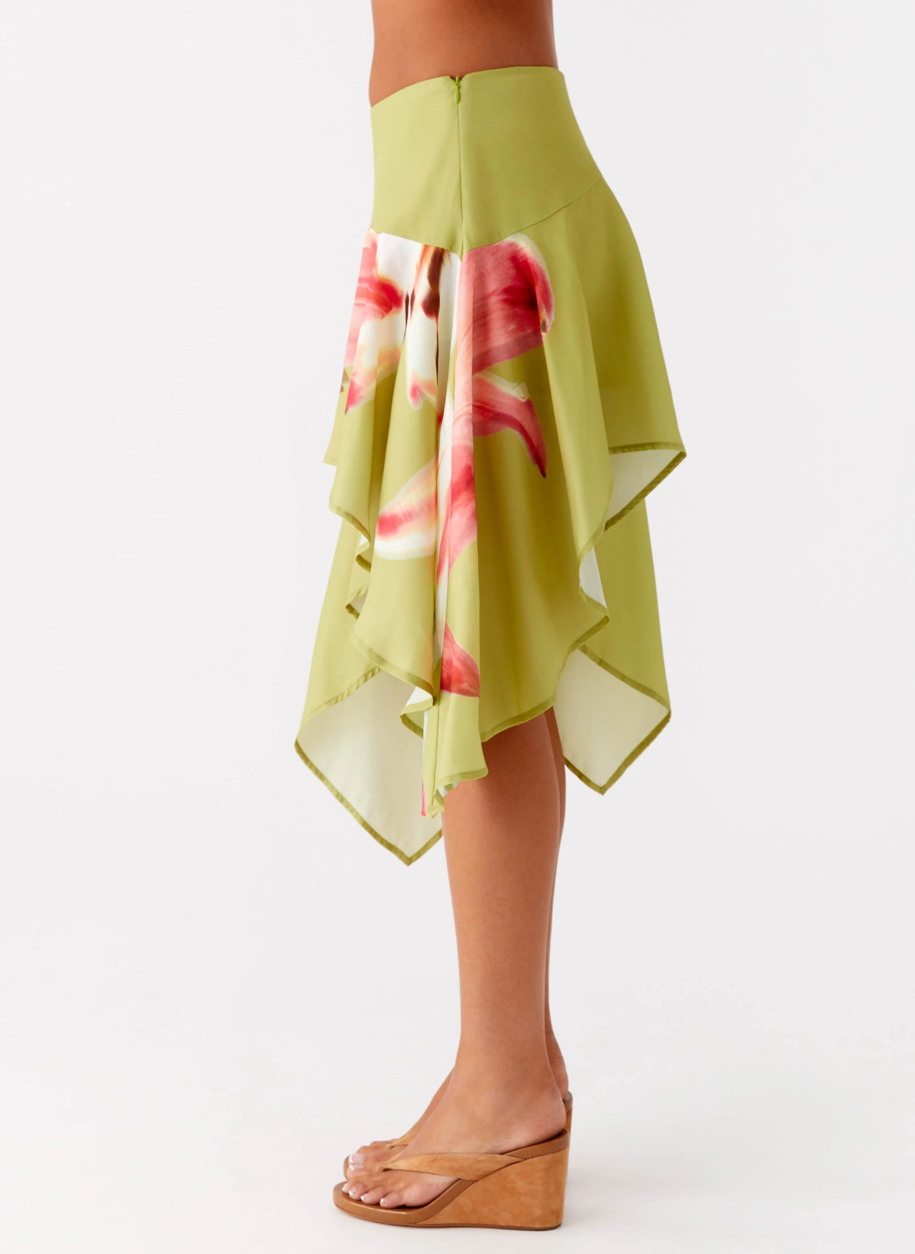 Kia Low Rise Asymmetrical Midi Skirt - Jungle Floral Daily Mood