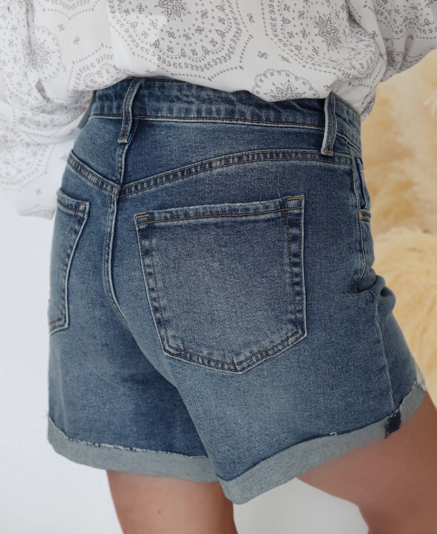 Taylor High Rise Short (FINAL SALE) ribbed texture