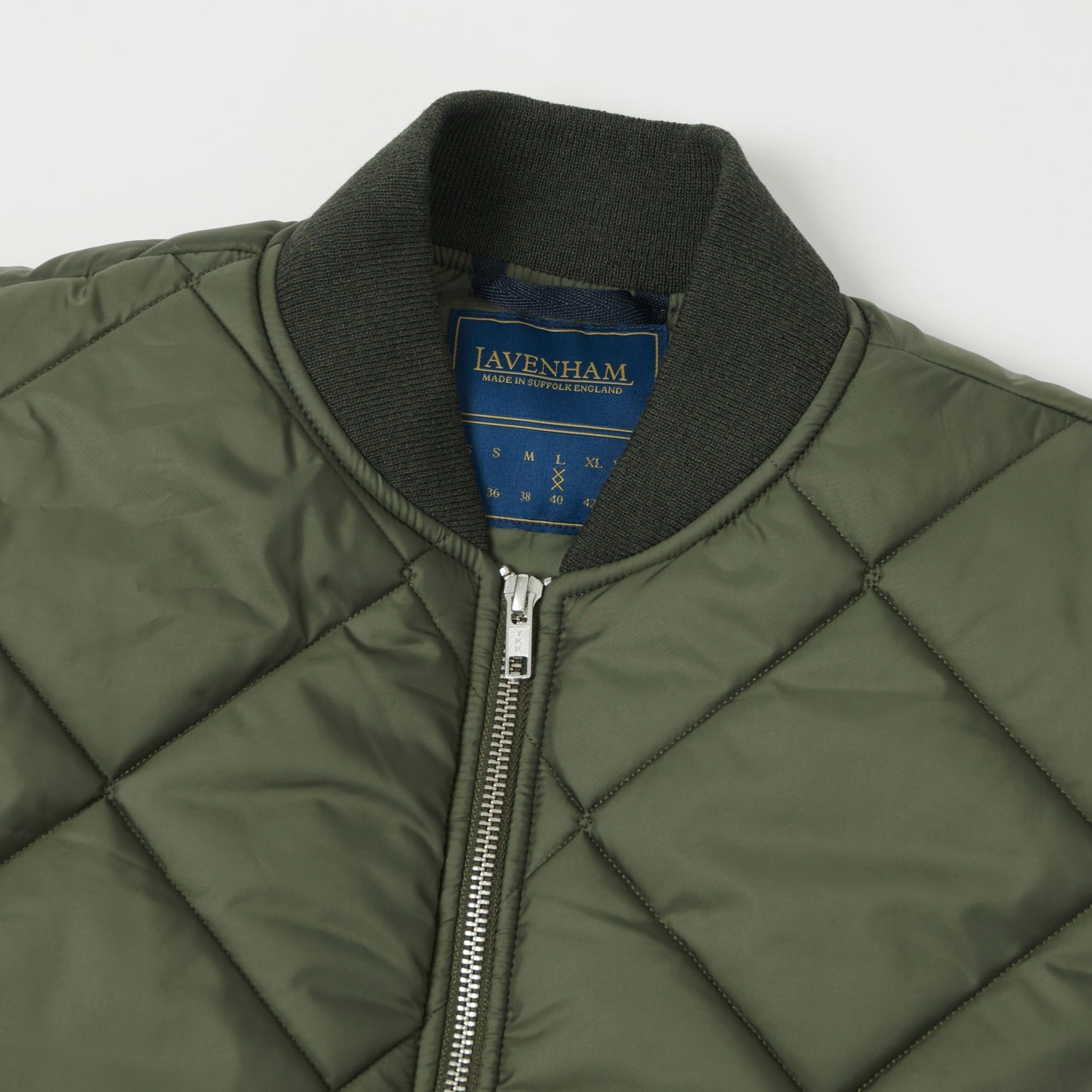 Simple Modern Piece WaterproofDesign Lavenham Big Quilt Bomber Gilet - Olive Green