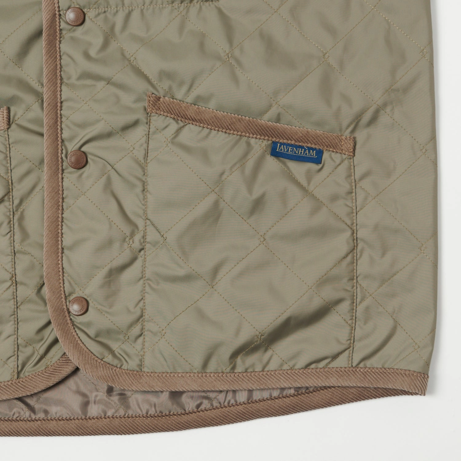 Lavenham Thornham Gilet - Cork Everyday Look Compact packaging