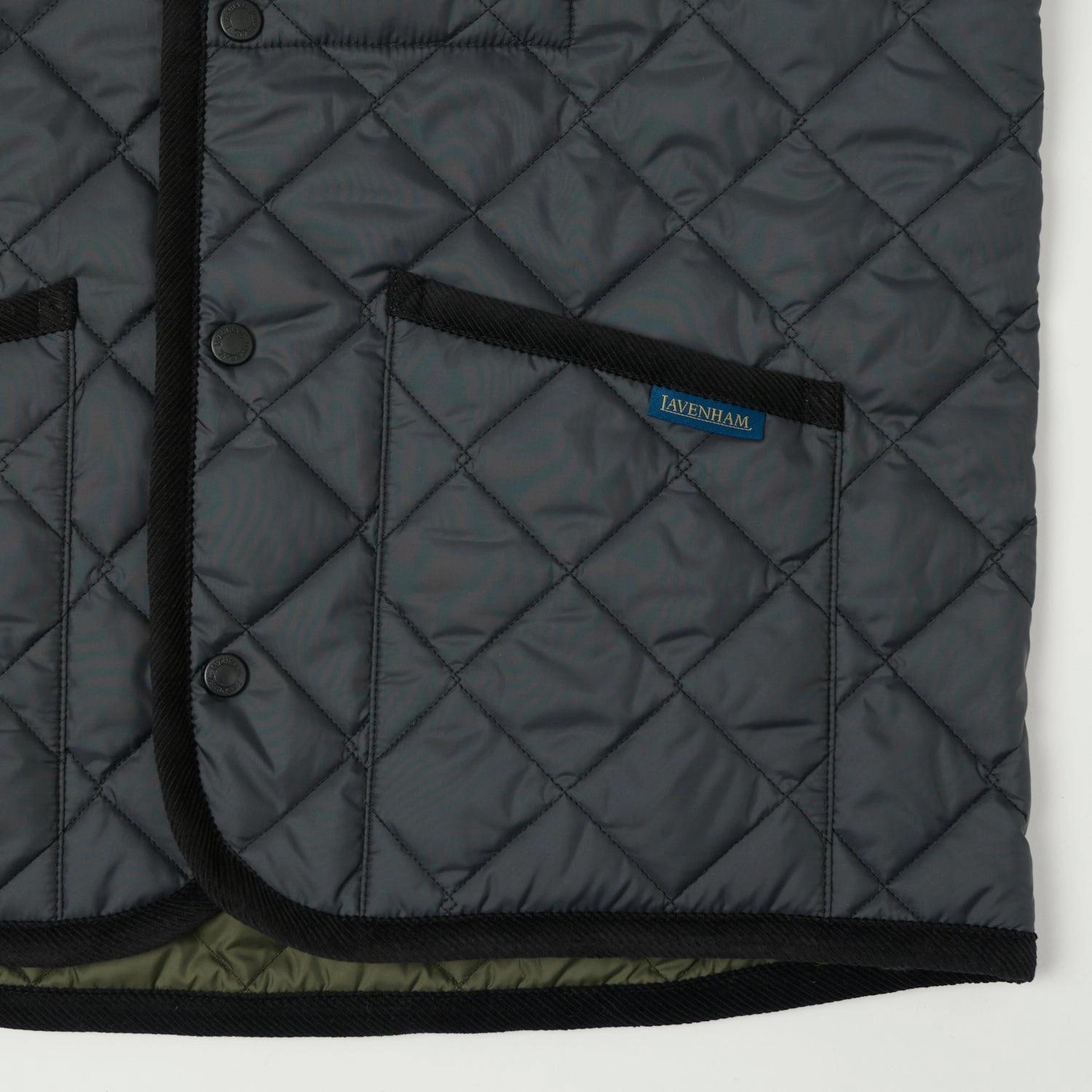 Lavenham Thornham Gilet - Lamp Black Layered Comfort Look