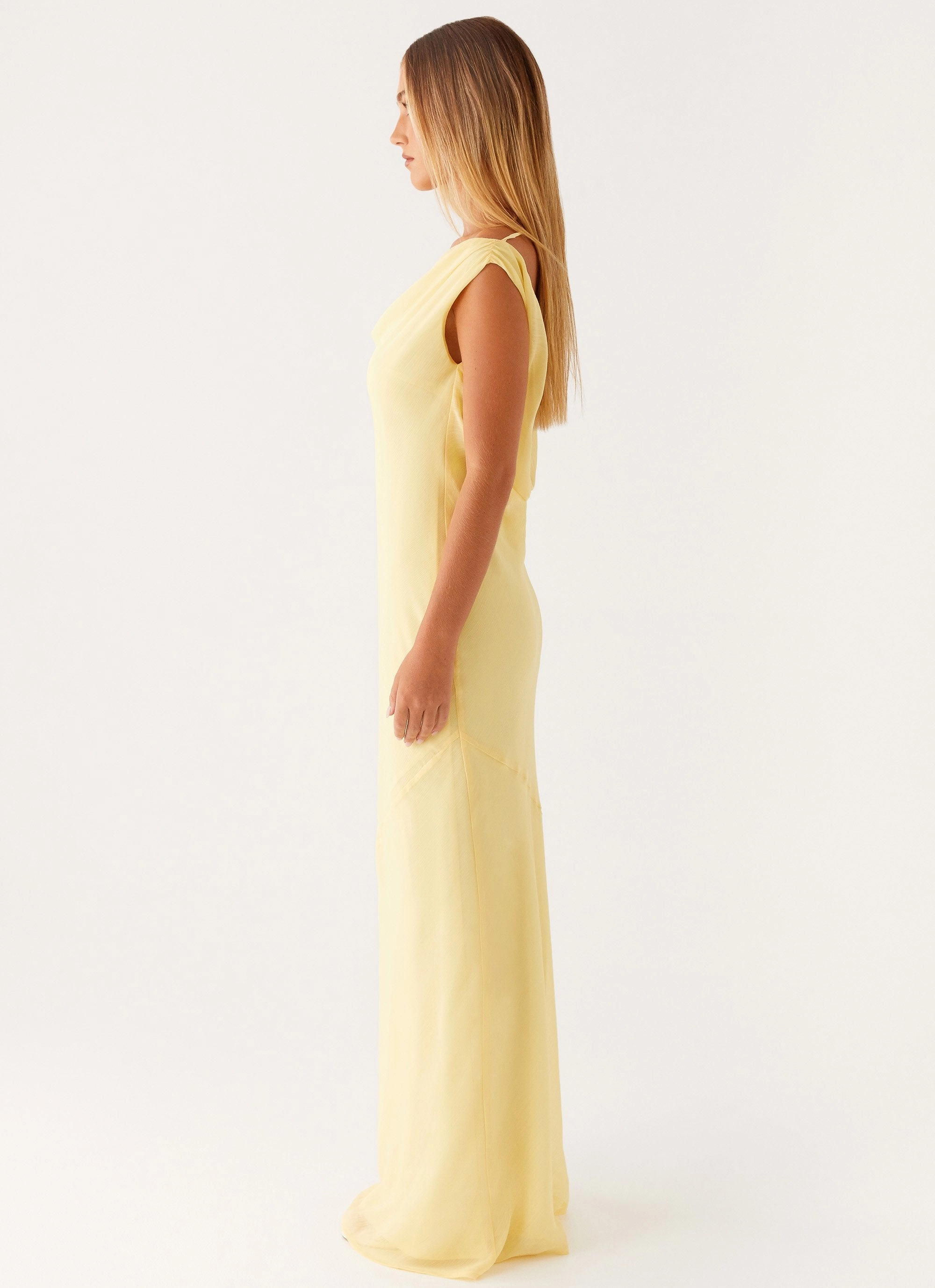 Romantic Style Brittany Chiffon Maxi Dress - Pastel Yellow