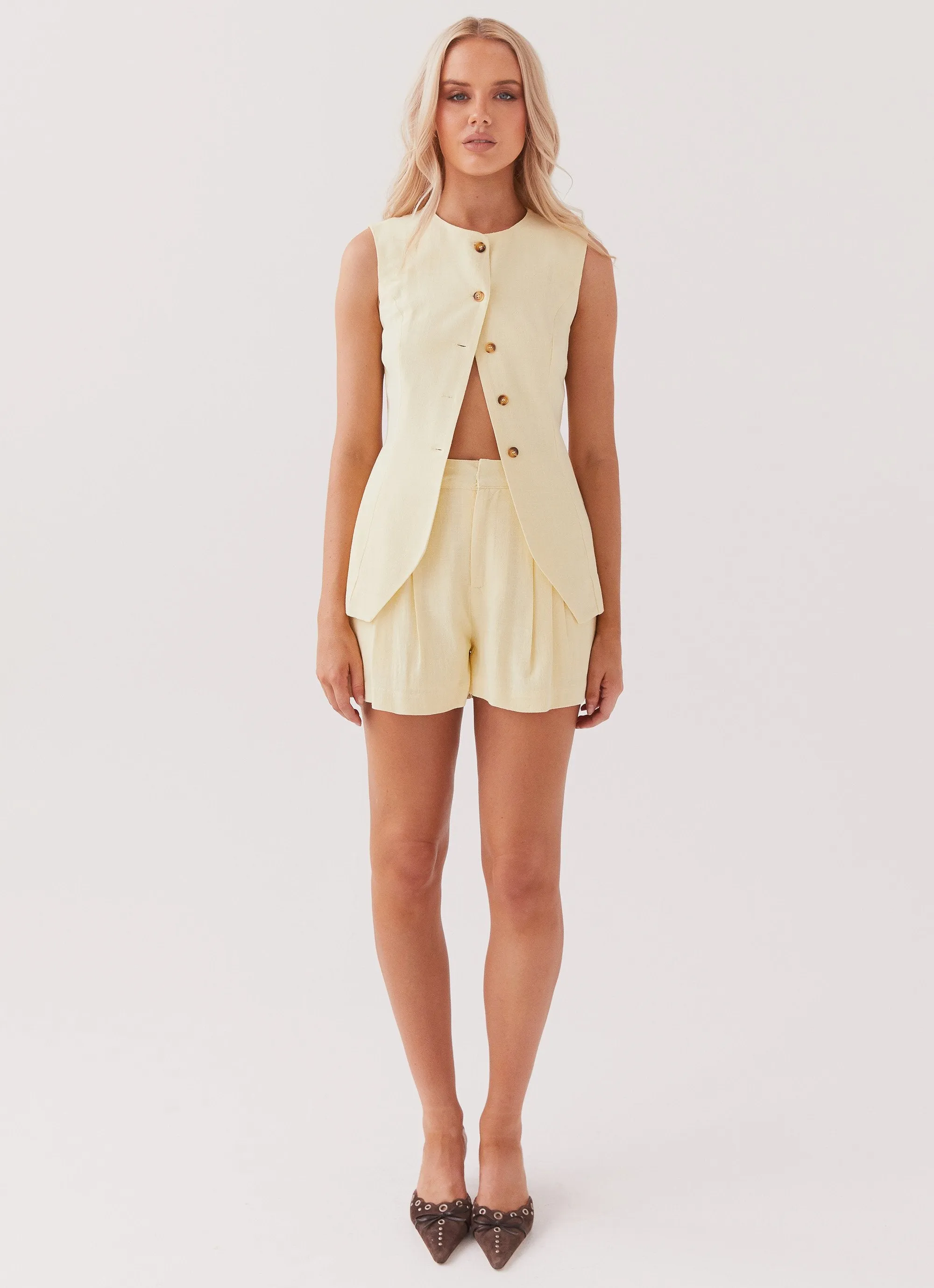 CushionedSupport Born For Bordeaux Linen Vest - Lemon