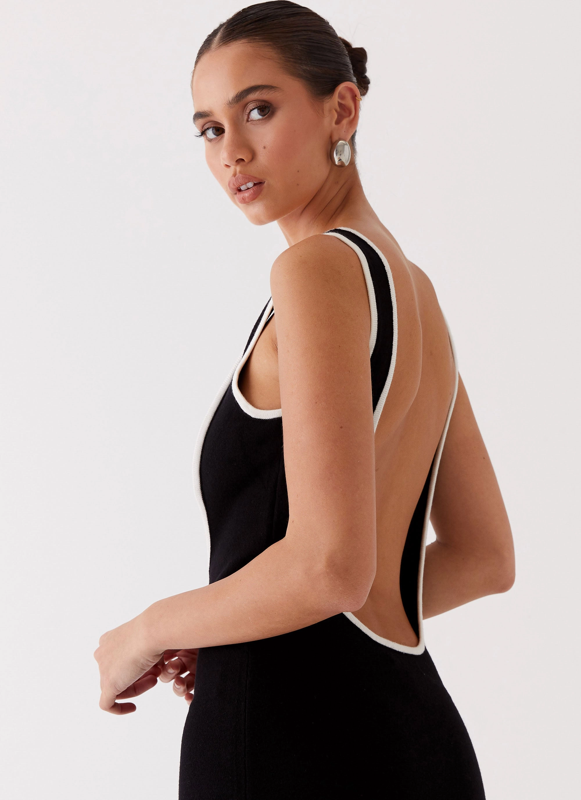 Smart Fashion Layered Volume Lost In Paris Knit Maxi Dress - Black