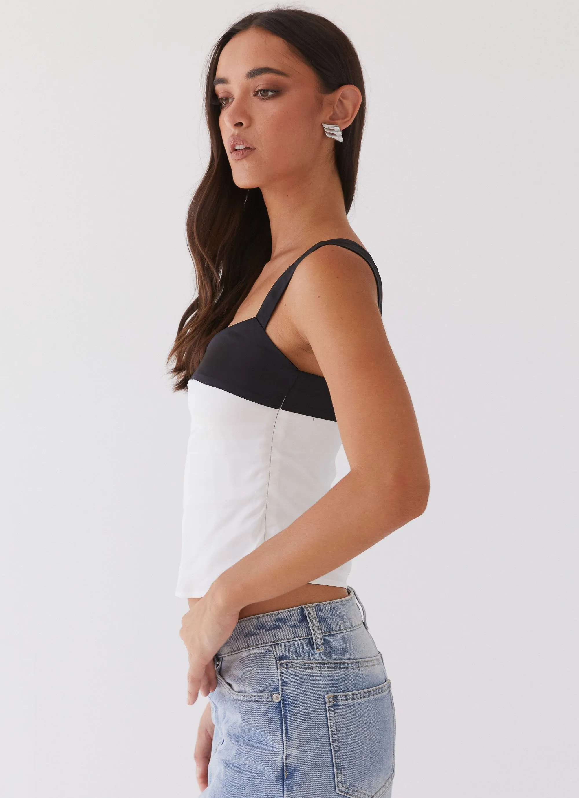 Relaxed Tank AntiPilling Lylah Satin Top - Noir Pearl