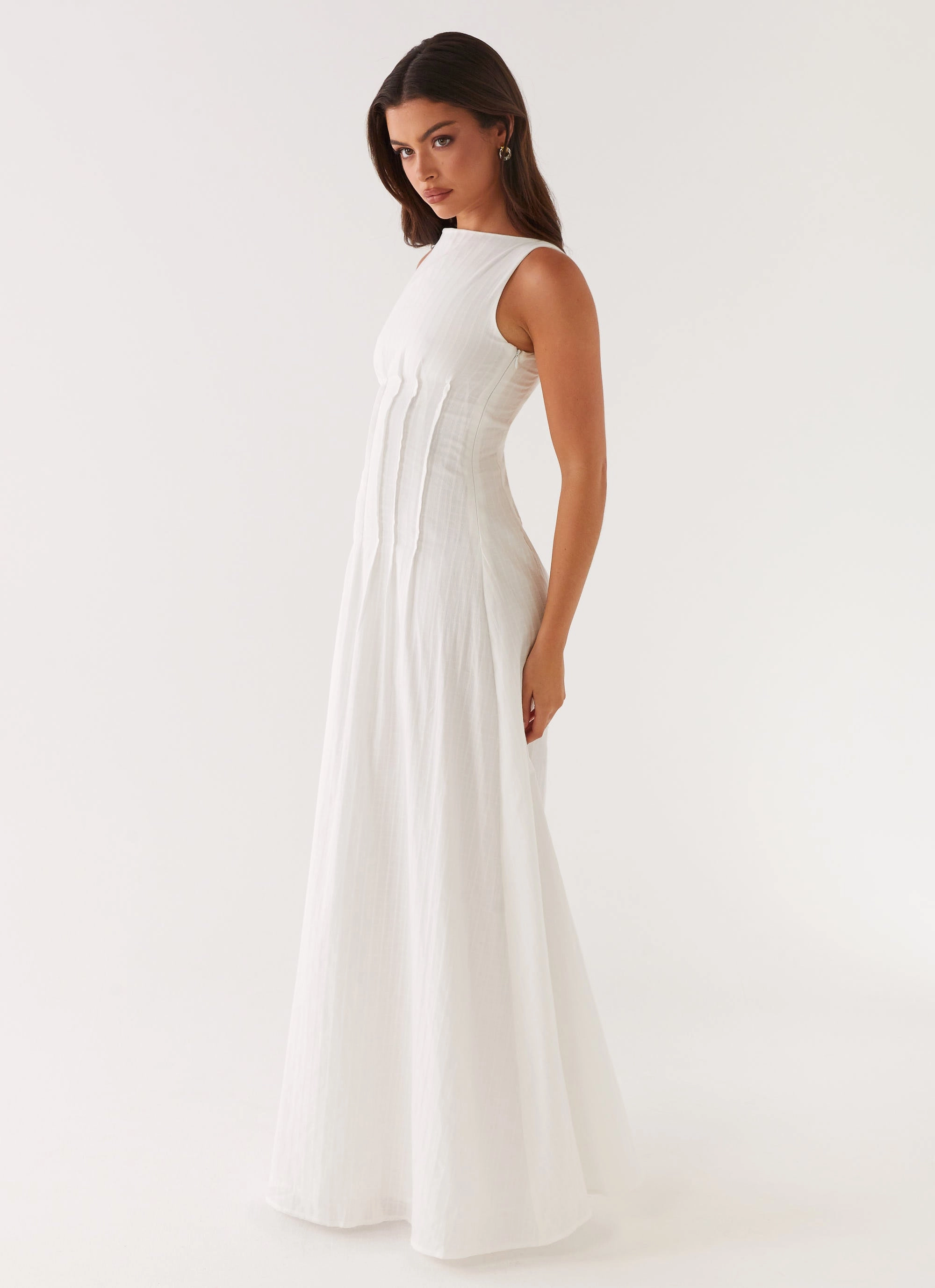 Dreamy Presence All Season Maloney Maxi Dress - White