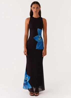 Calm Style Manhattan Nights Maxi Dress - Black