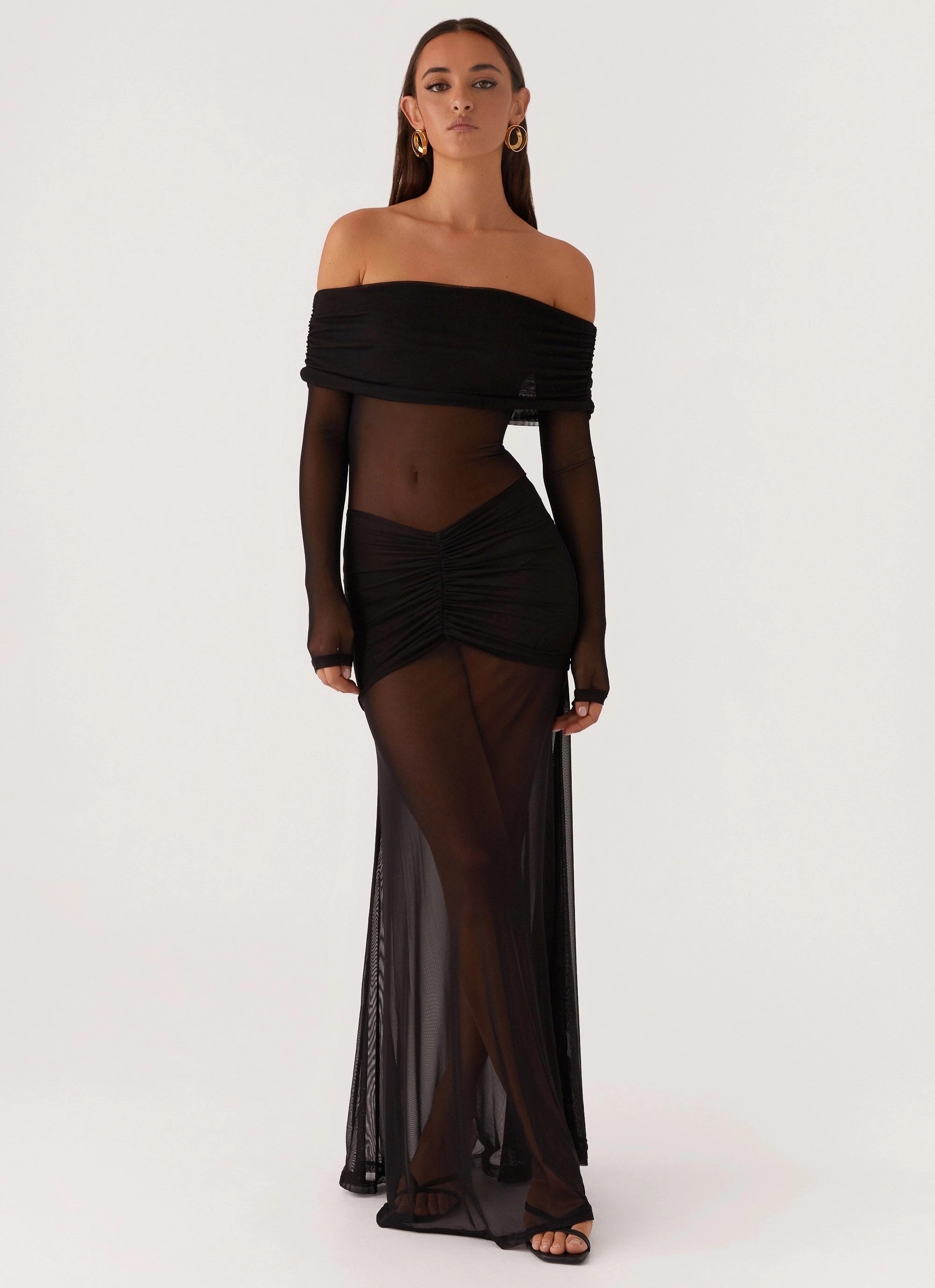 Seasonal piece All Time Maren Off Shoulder Maxi Dress - Black