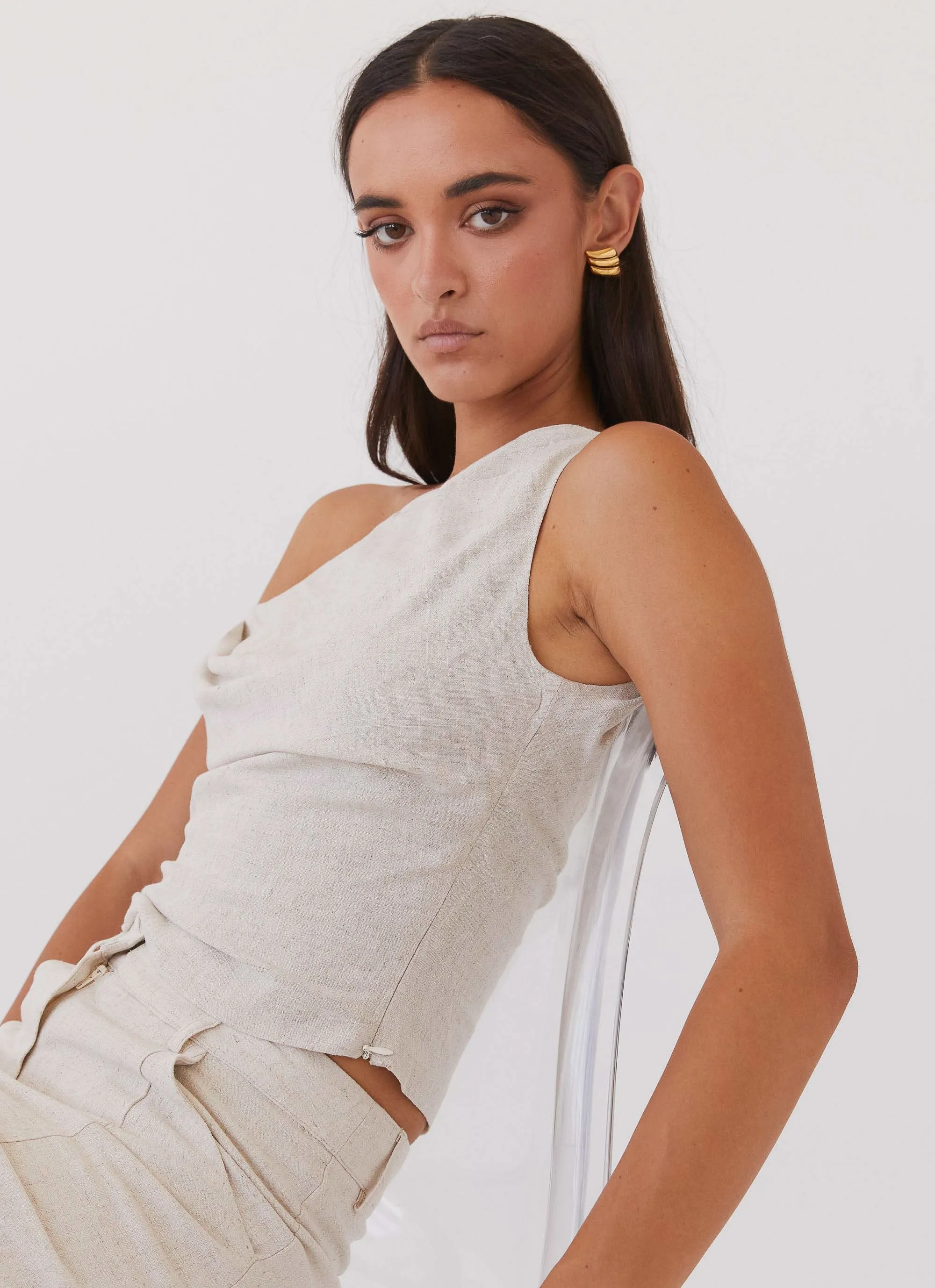 Sport Hoodie Marissa Linen One Shoulder Top - Oatmeal