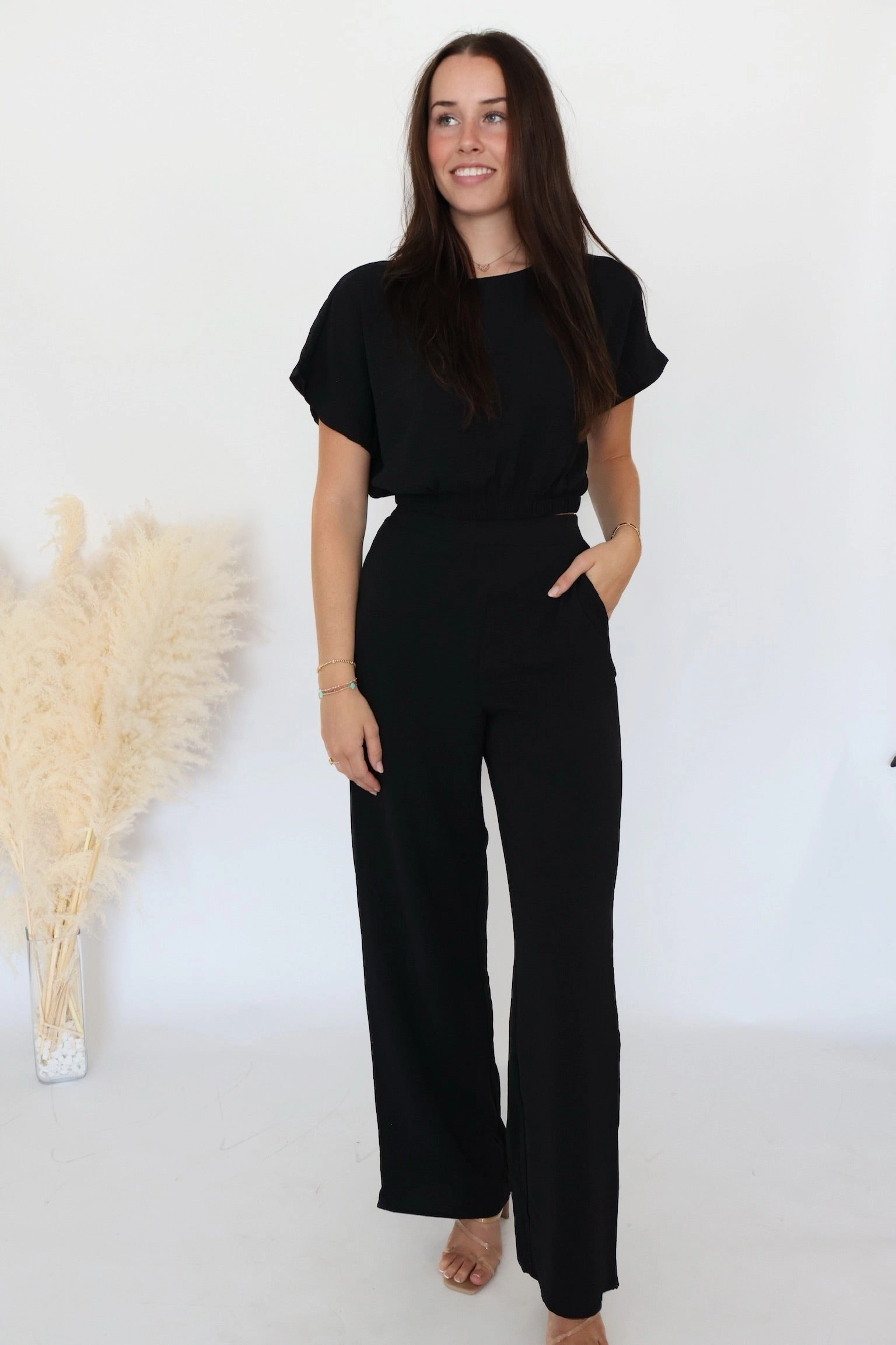 Market Find Top- Black (FINIAL SALE) SunProtective Shape Retention Fabric