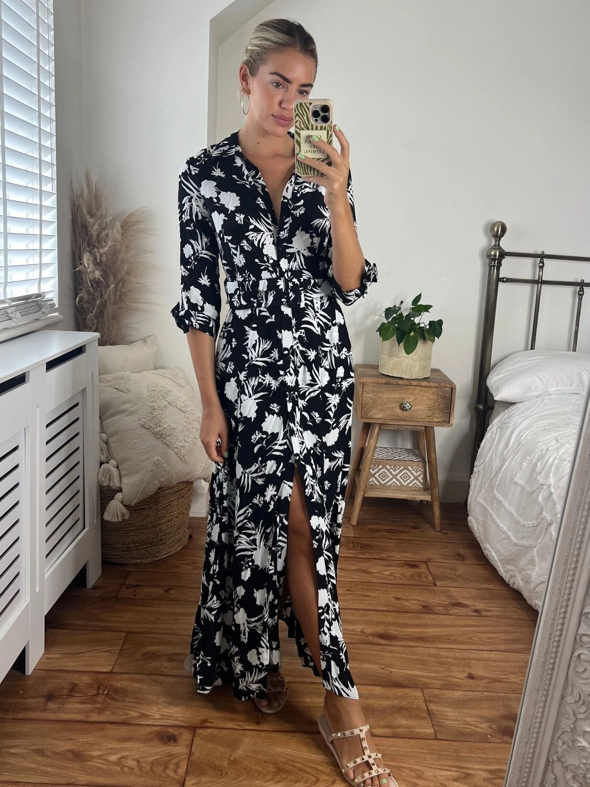 Zip Closure Lounge Vibes Daphne Belted Shirt Dress / Mono Floral