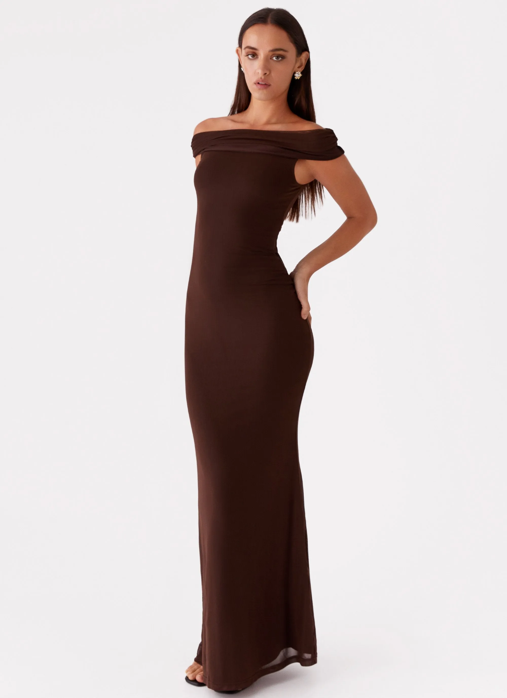Smooth zipper closure Breathable Fit Marilyn Maxi Dress - Chocolate