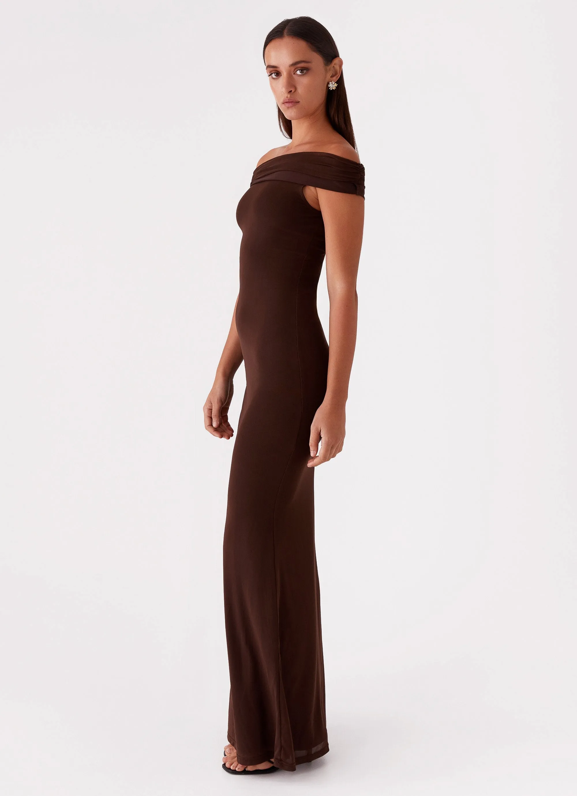 Solid Hue Anti Pilling Treatment Marilyn Maxi Dress - Chocolate