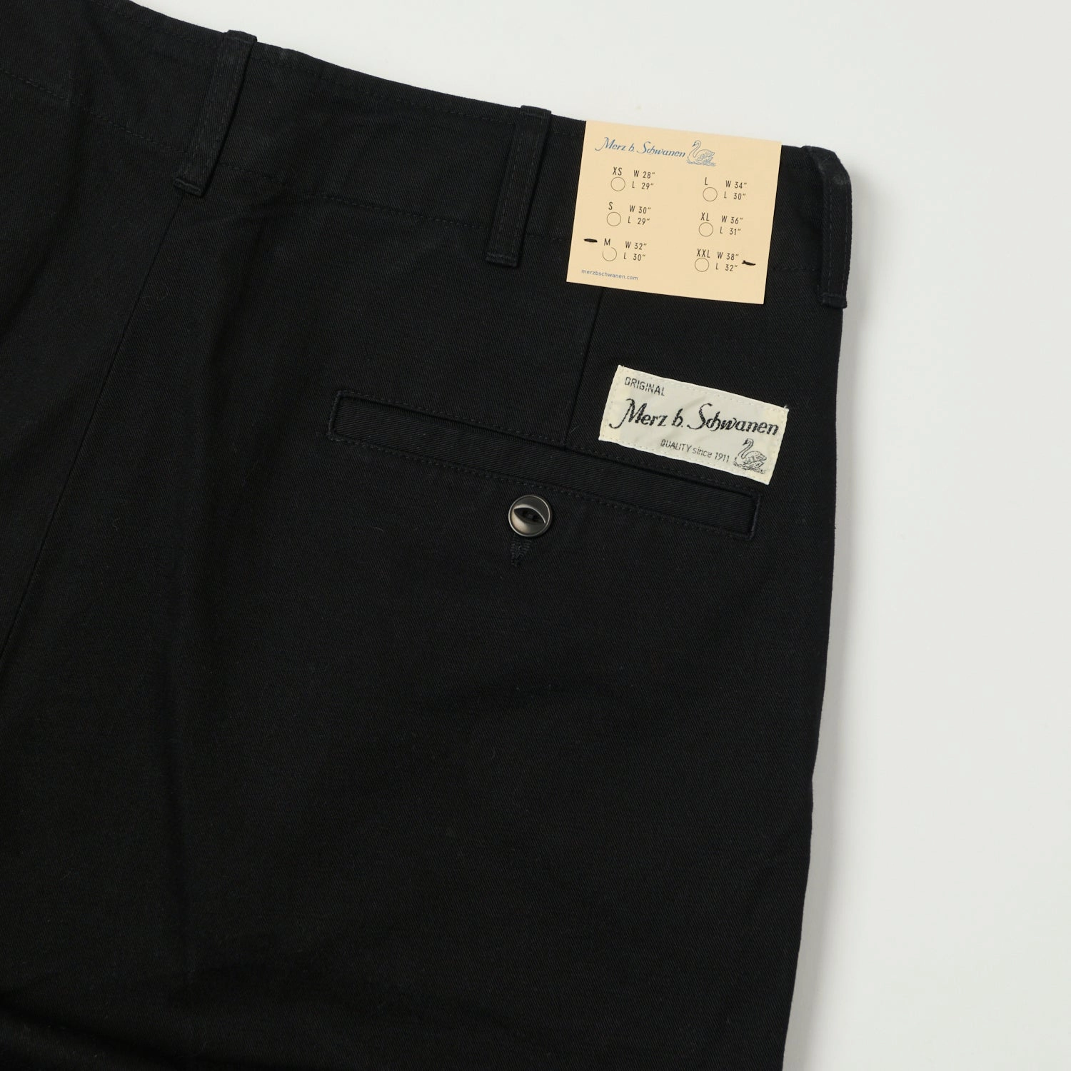 Merz b. Schwanen 'Good Basics' Organic Cotton Twill Chinos - Deep Black Casual Design